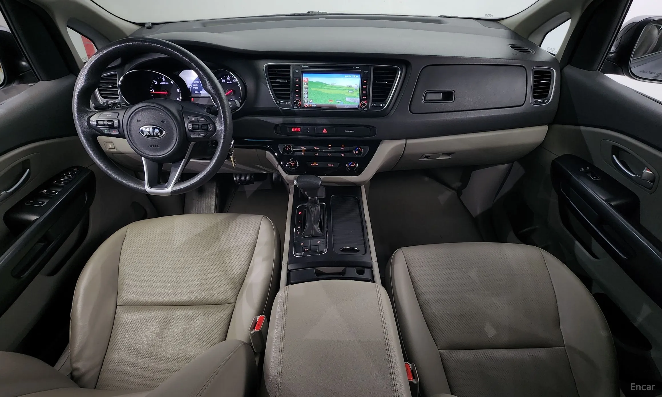 Kia Carnival превью 4