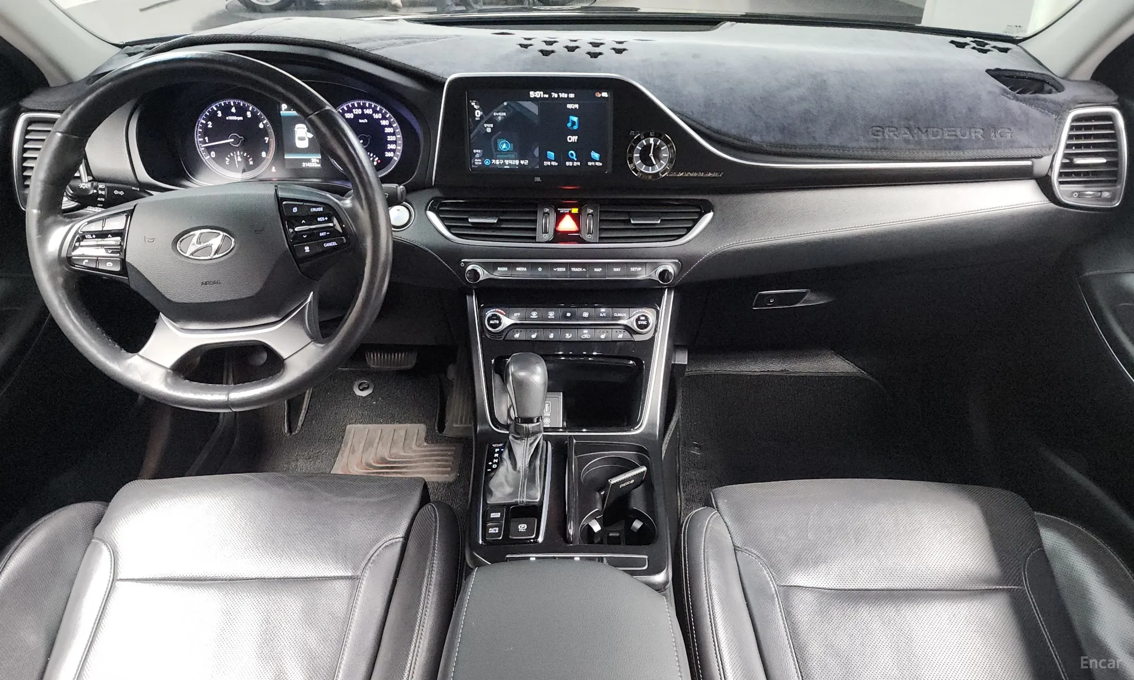 Hyundai Grandeur IG превью 4