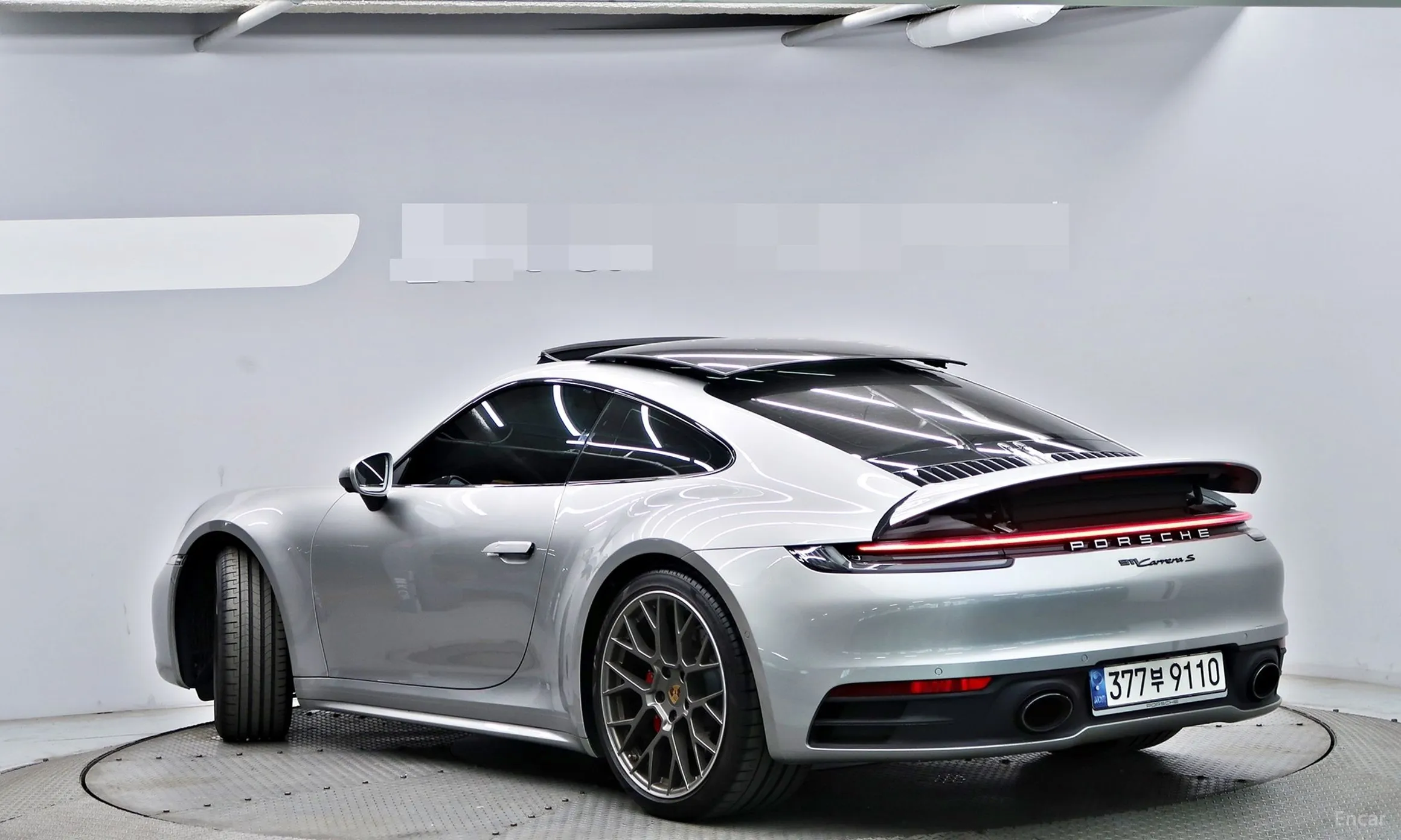 Porsche 911 (992) превью 3