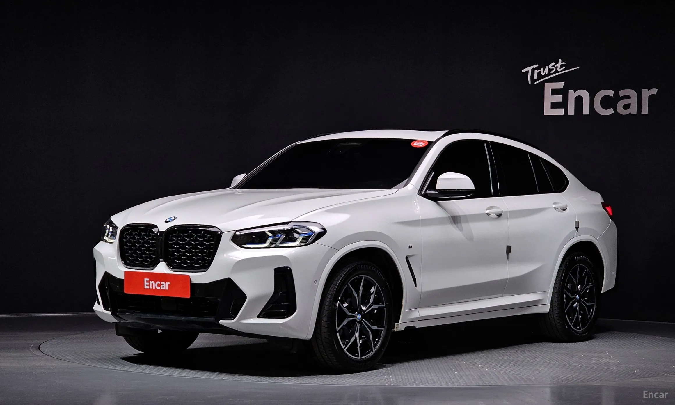 X4 (G02)