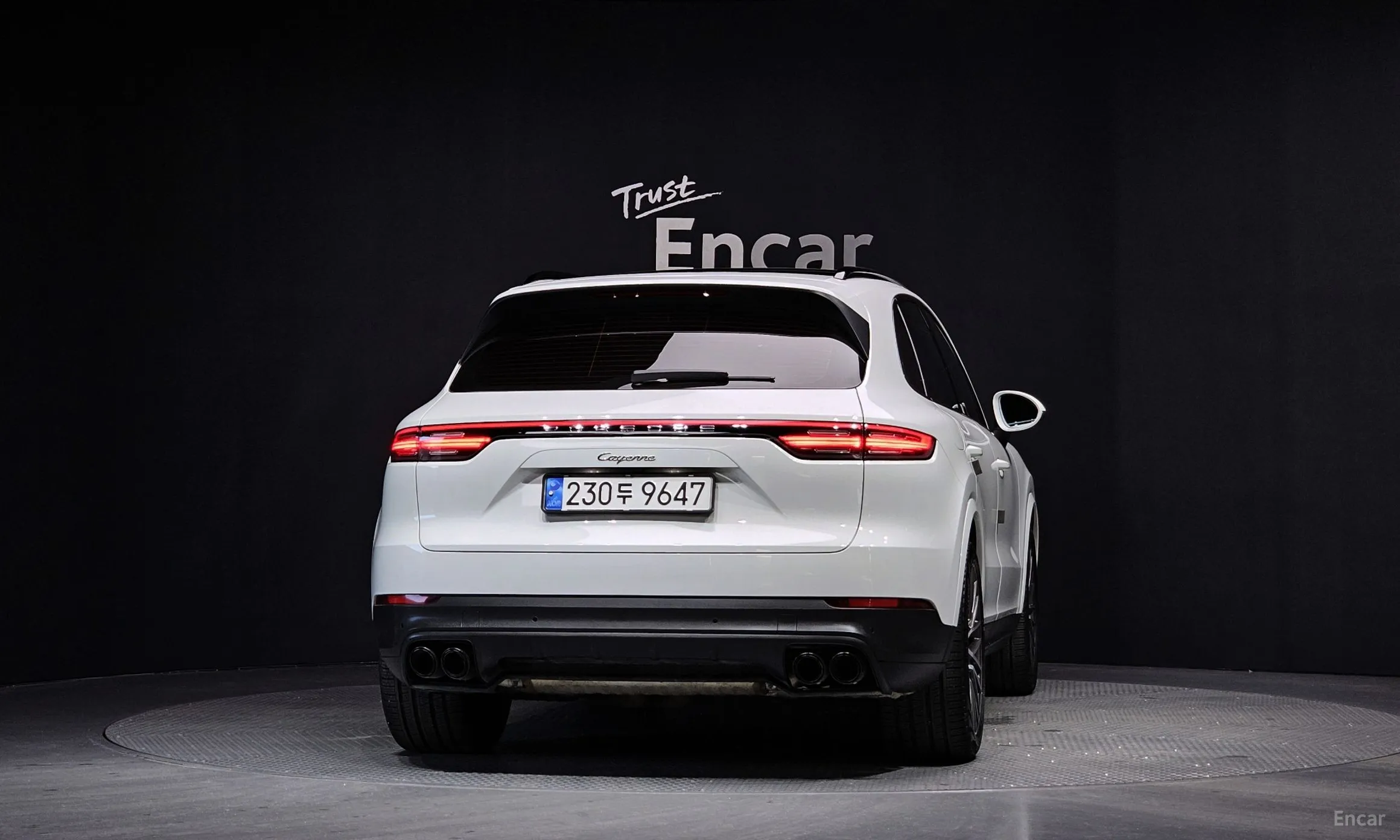Porsche Cayenne (PO536) превью 3