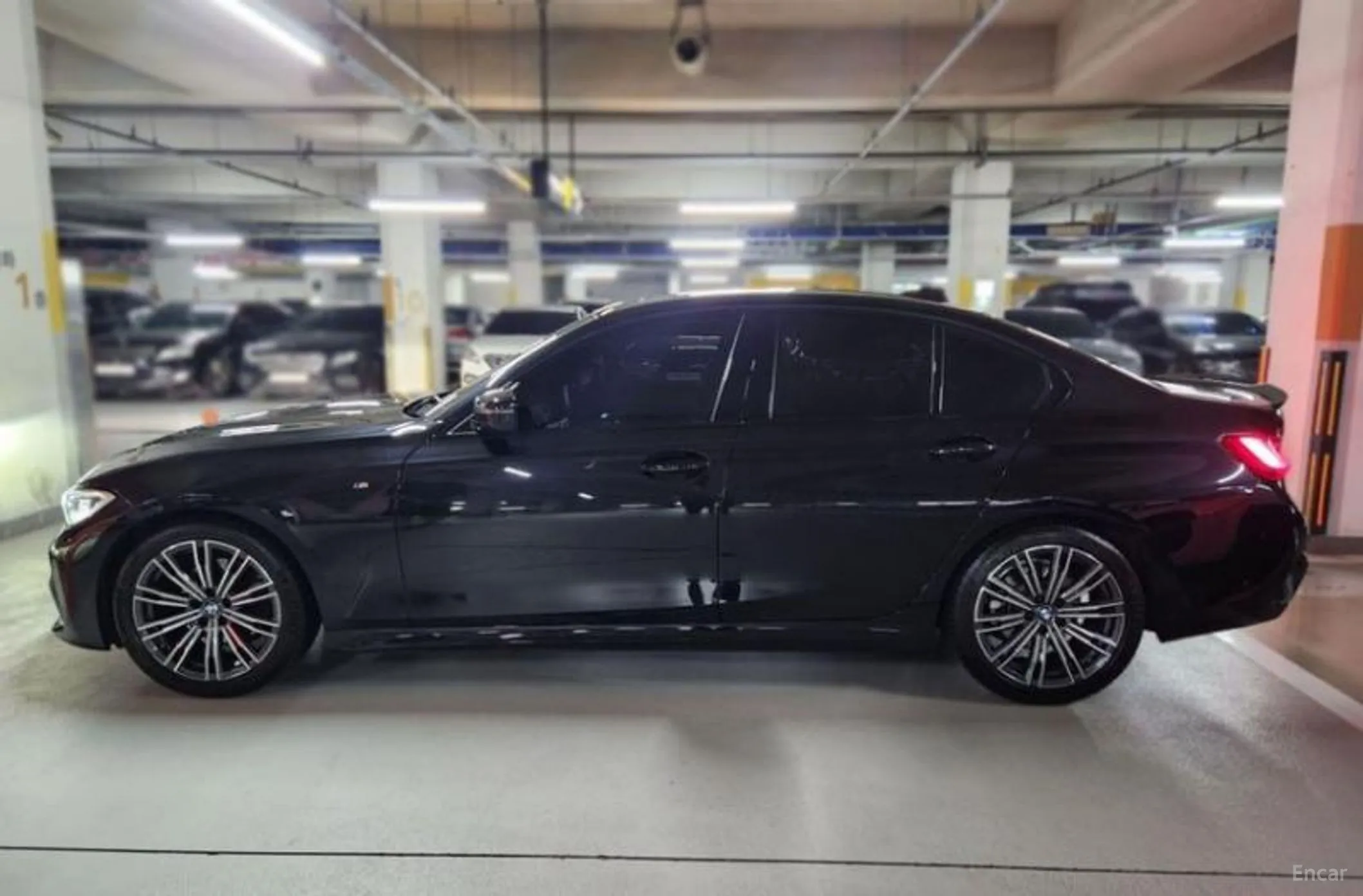 BMW 3 Series (G20) превью 2