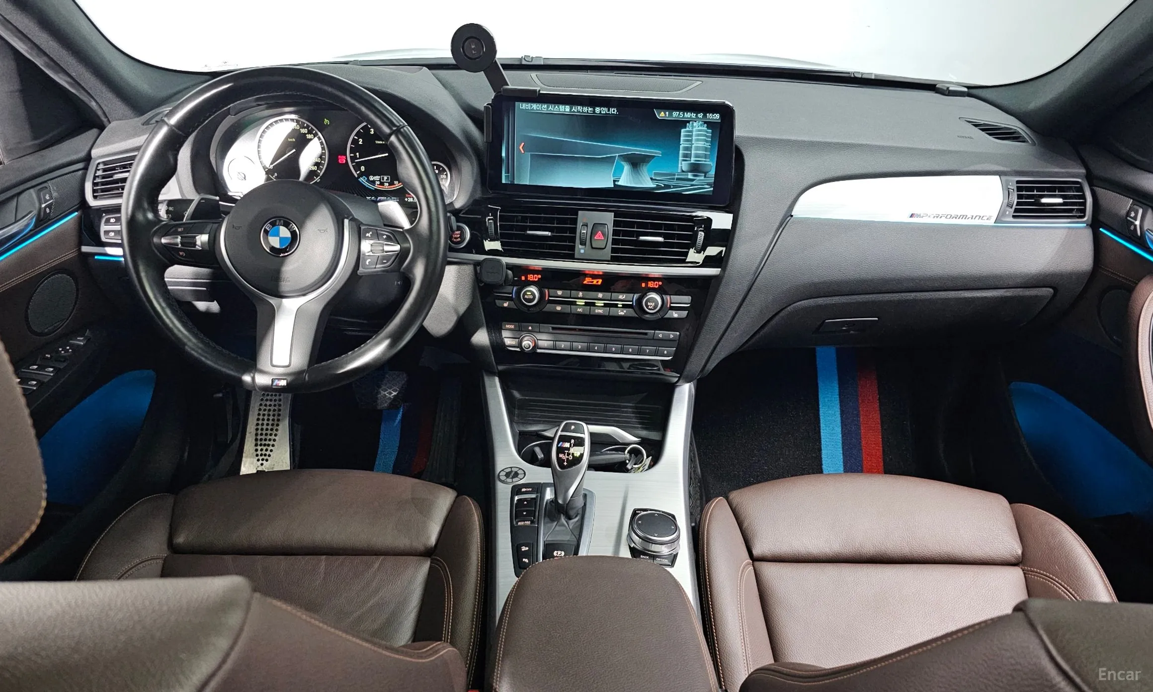 BMW X4 (F26) превью 4