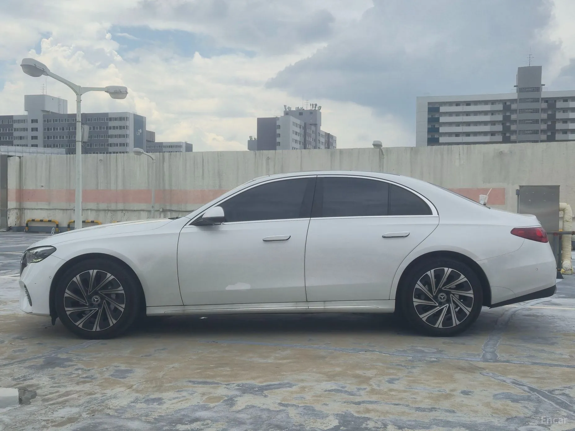Mercedes Benz E-Class W214 превью 4