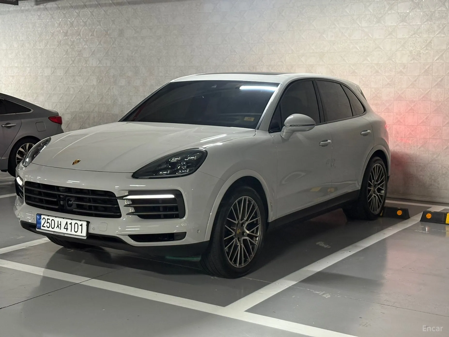 Porsche Cayenne (PO536) превью 2