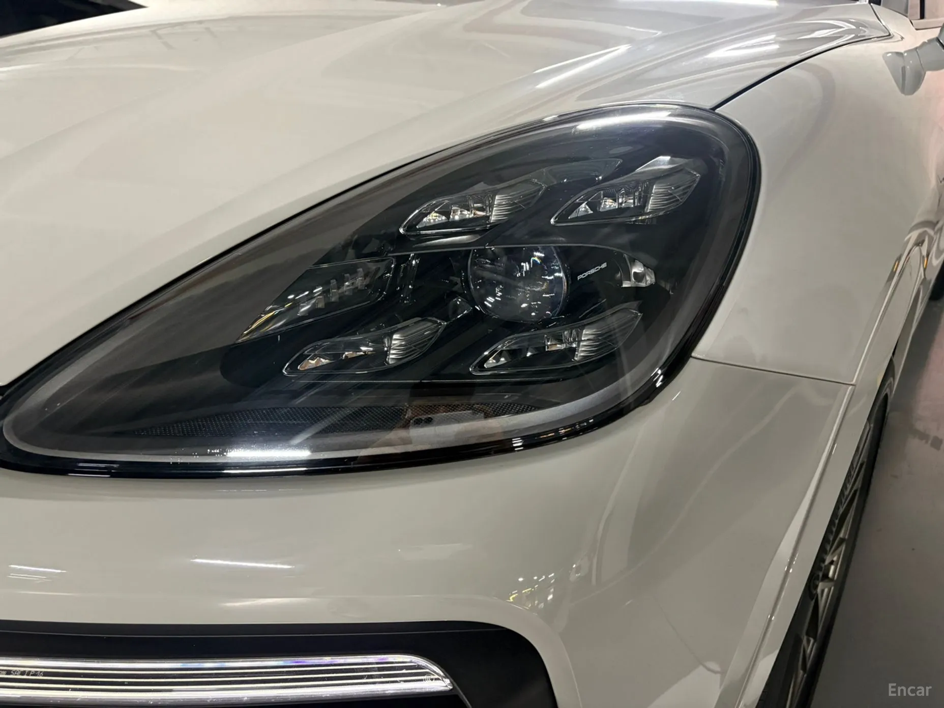 Porsche Cayenne (PO536) превью 4