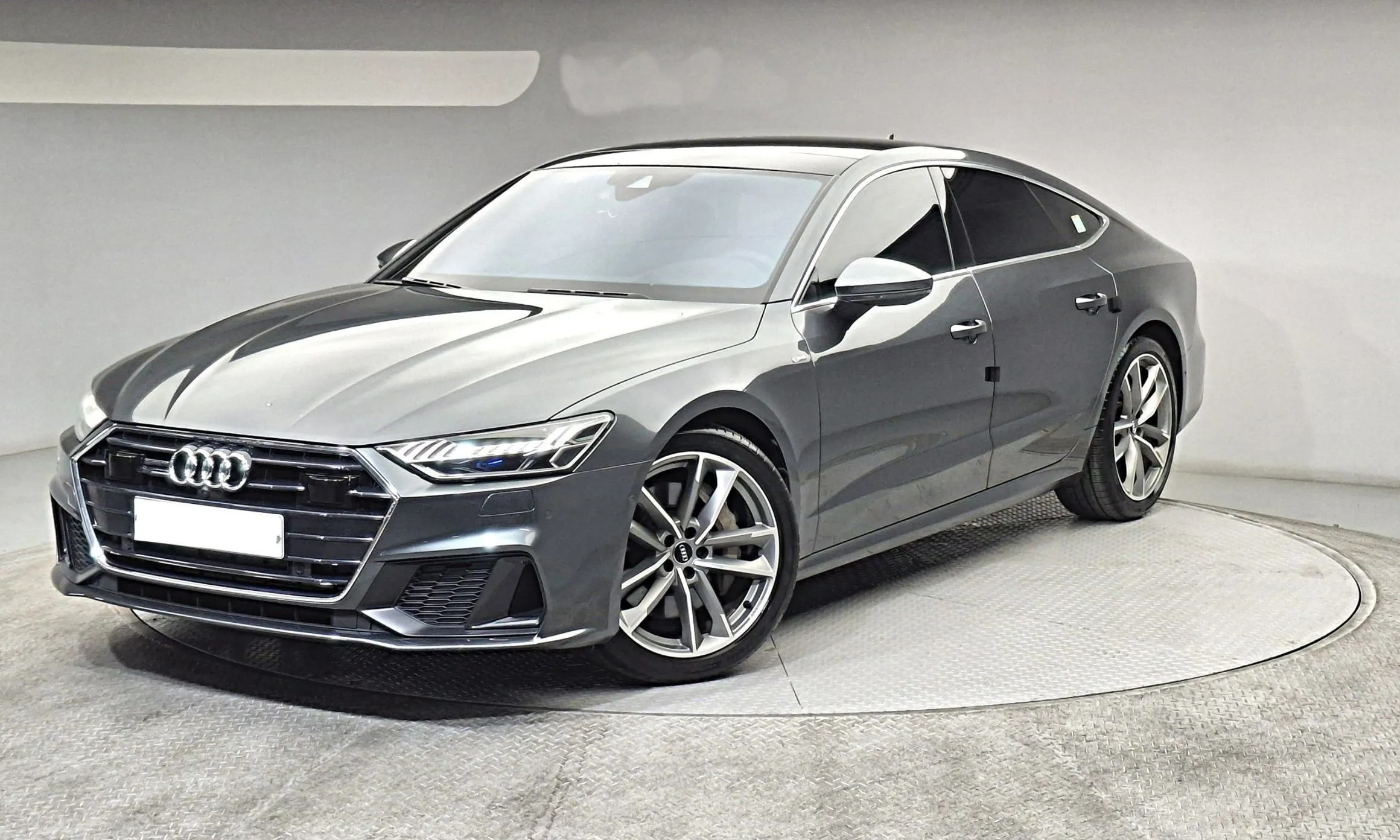Audi A7 (4K)