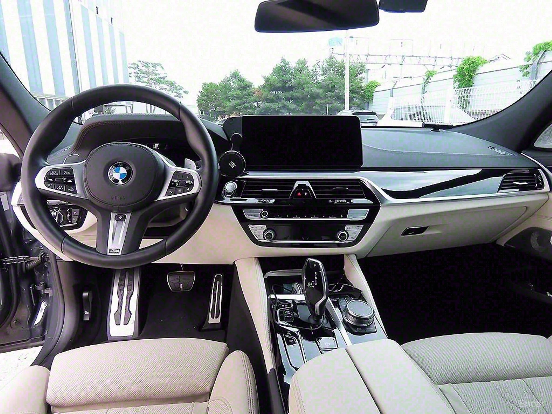 BMW 6-Series GT (G32) превью 4