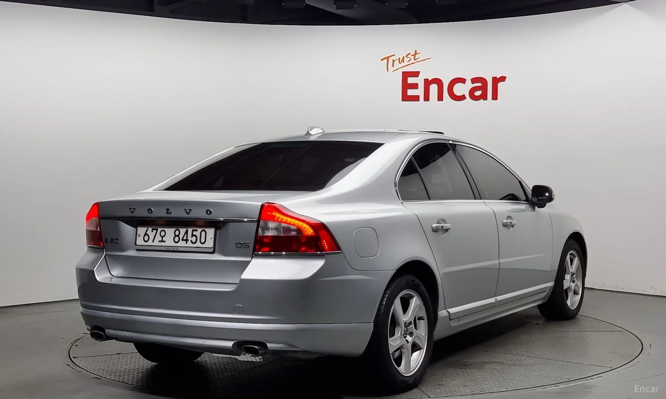 Volvo S80
