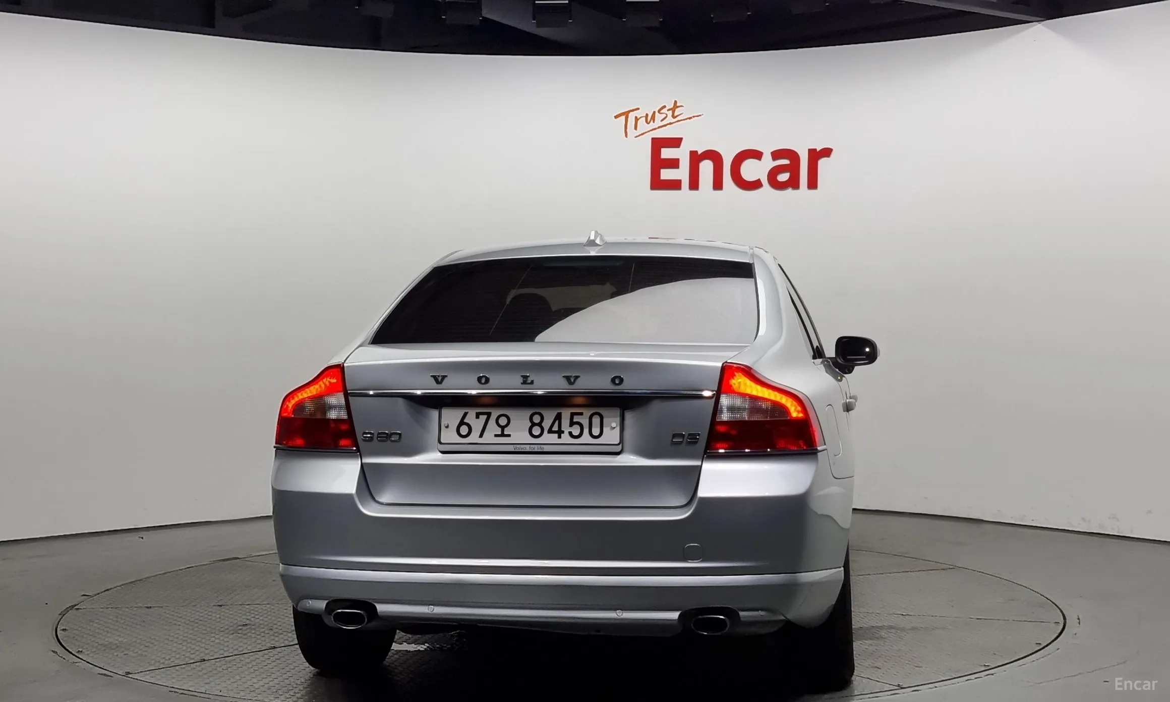 Volvo S80 превью 4