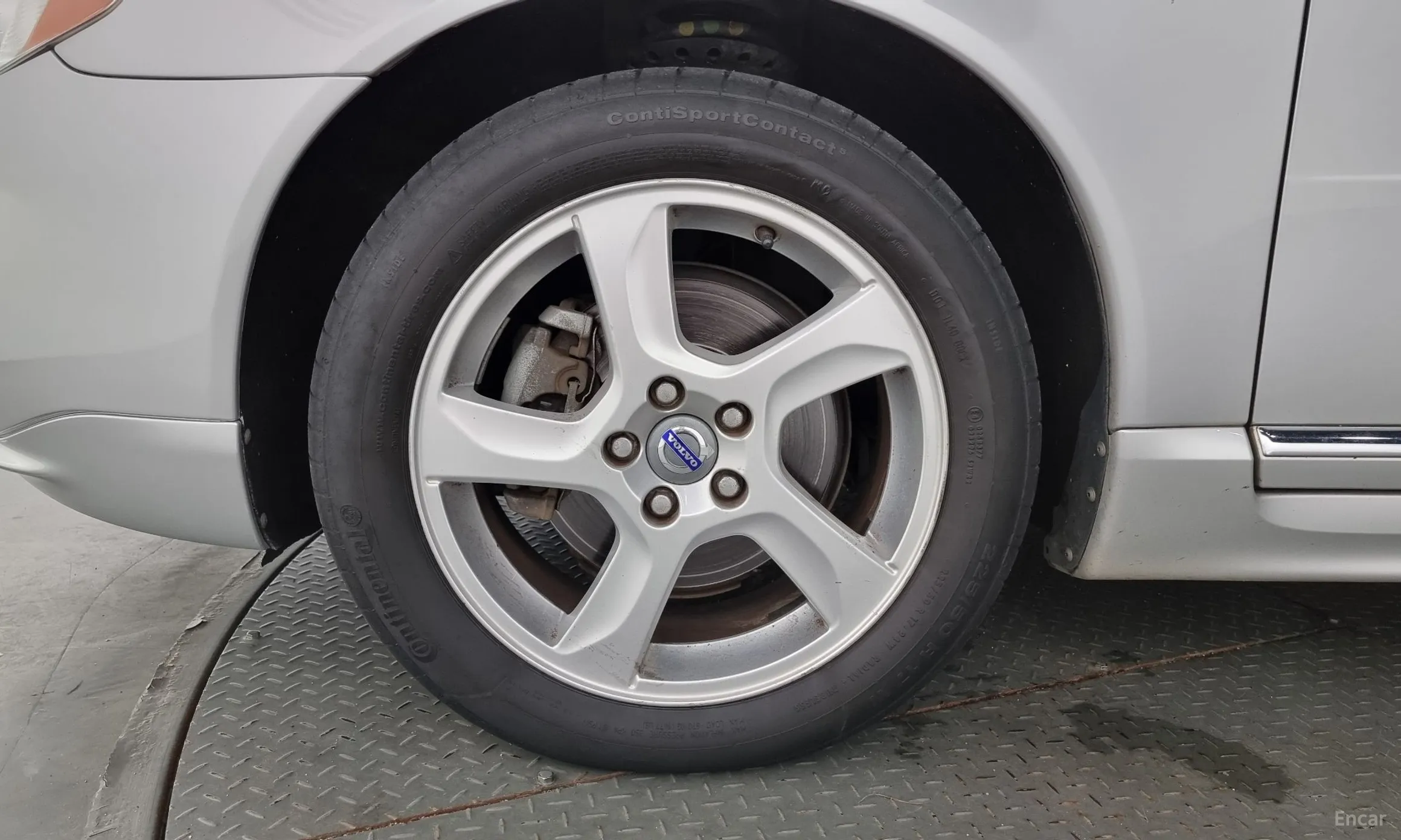 Volvo S80 превью 5