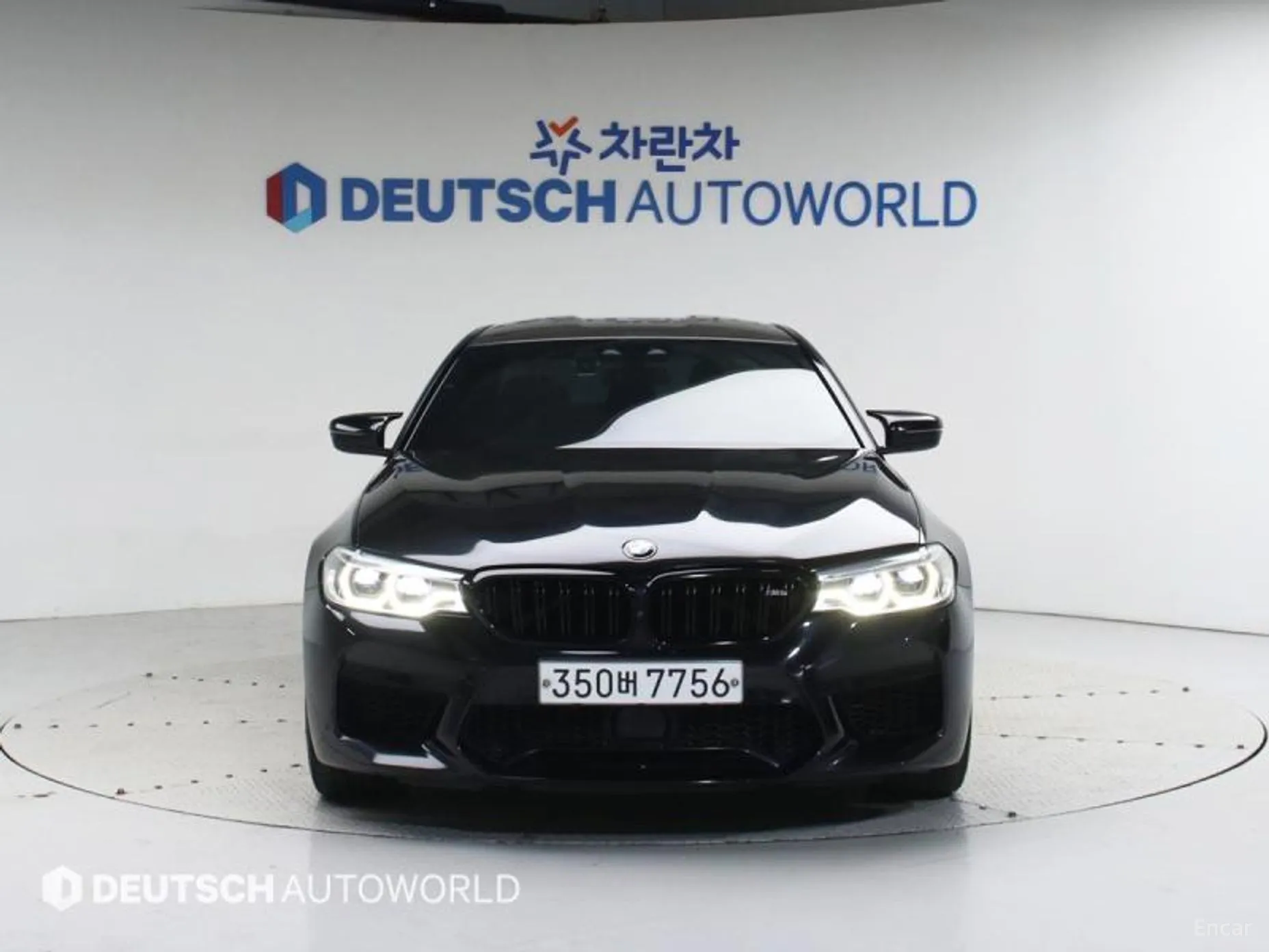 BMW M5 (F90)