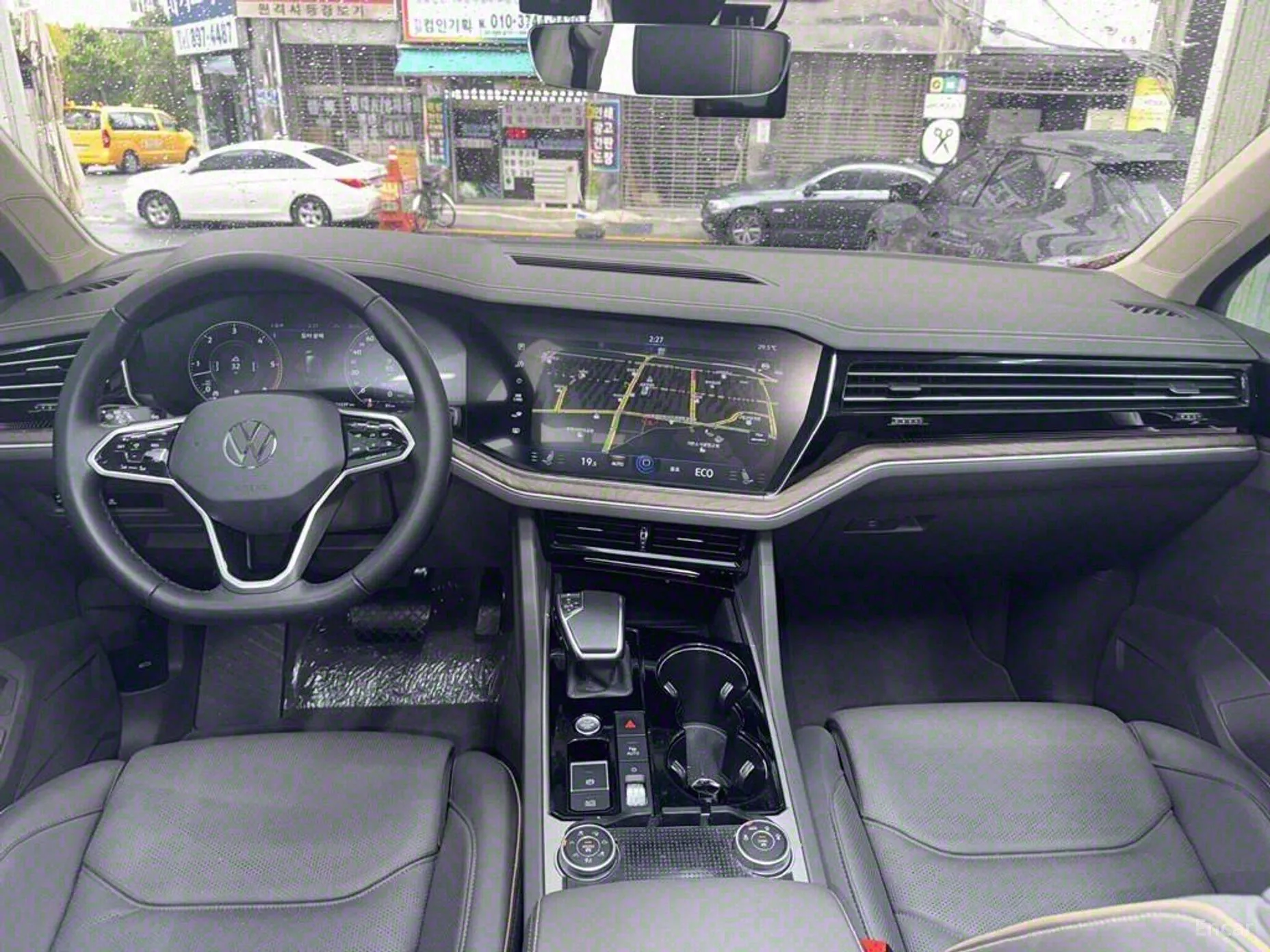Volkswagen Touareg 3rd Generation превью 4