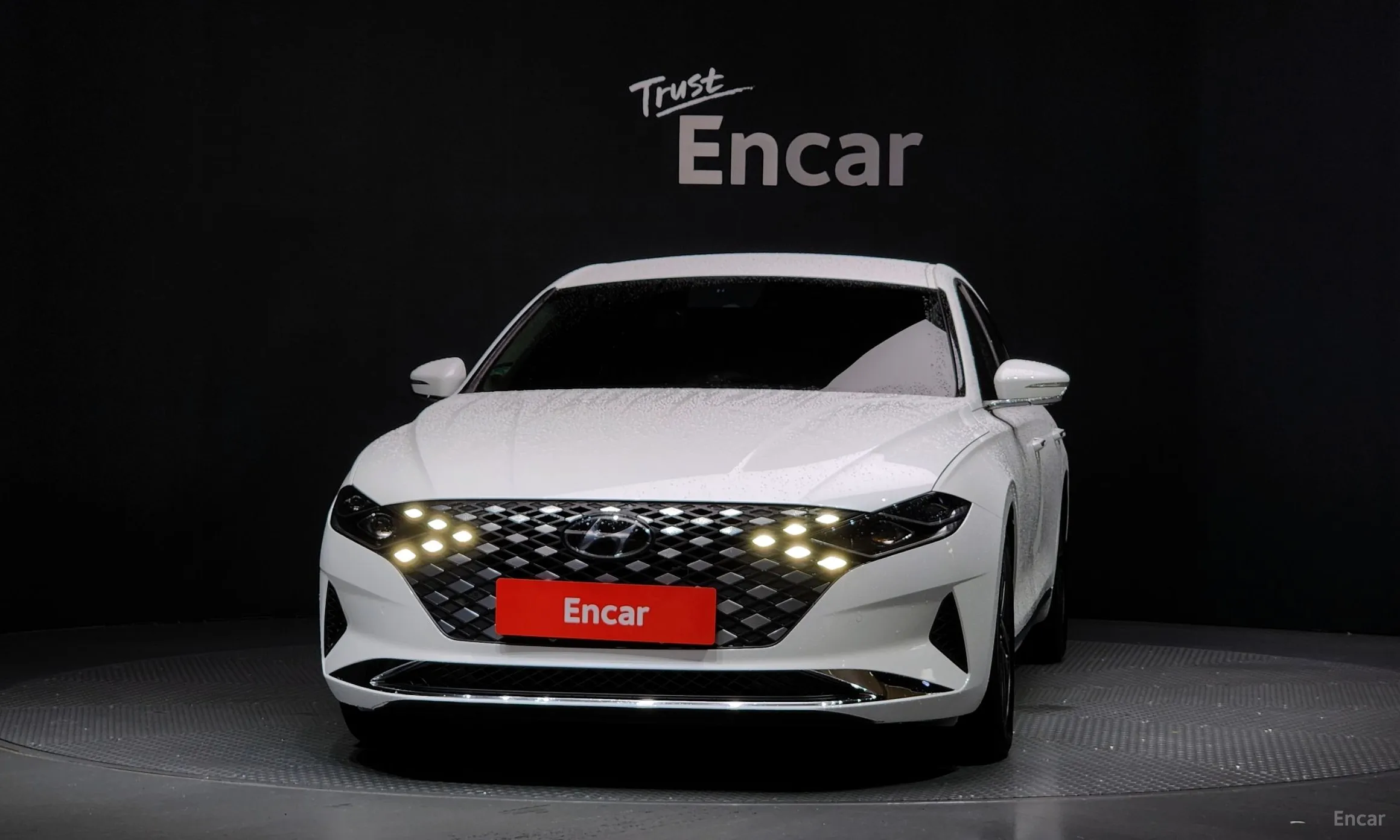 Hyundai Grandeur IG превью 2