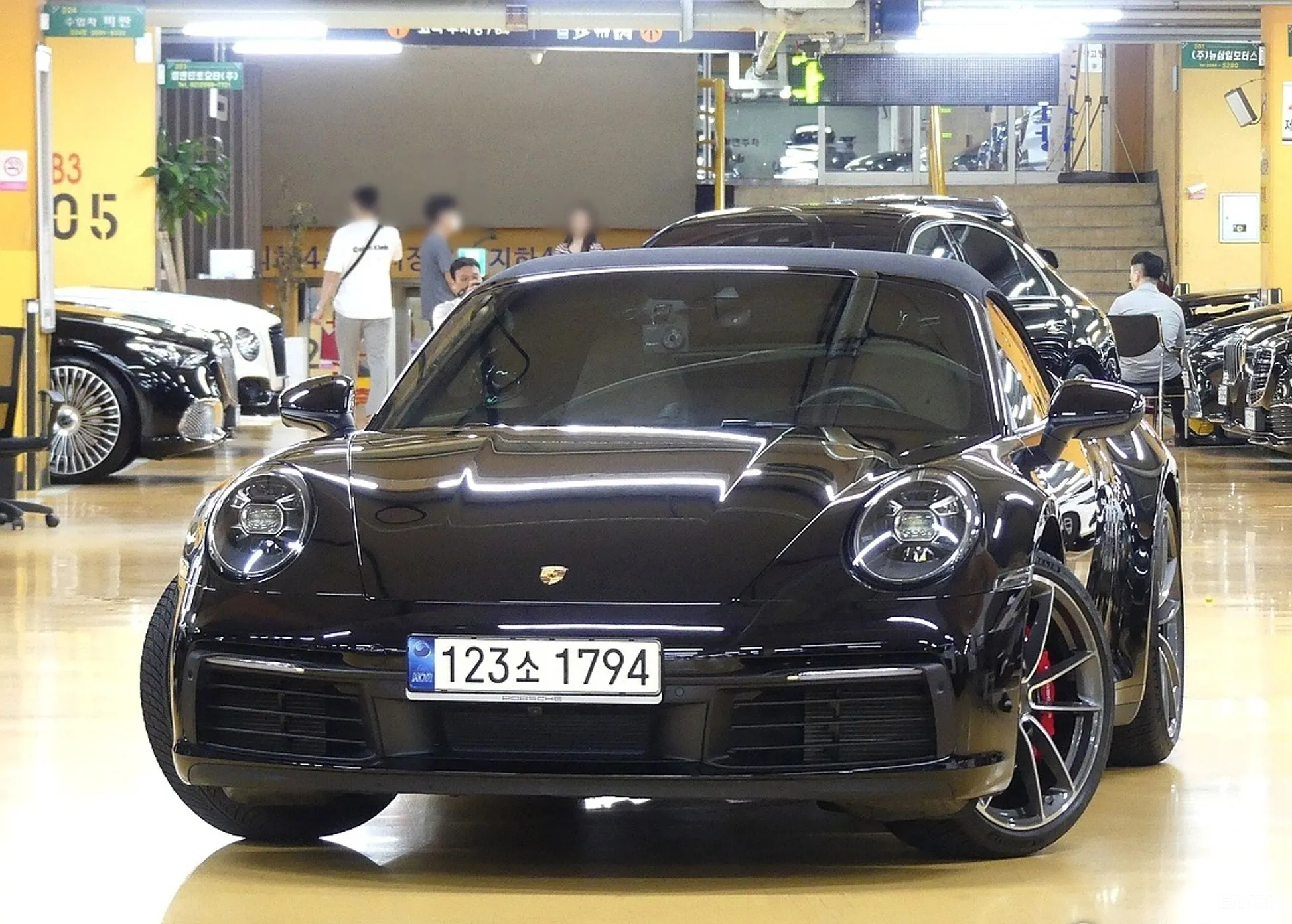 Porsche 911 (992) превью 2