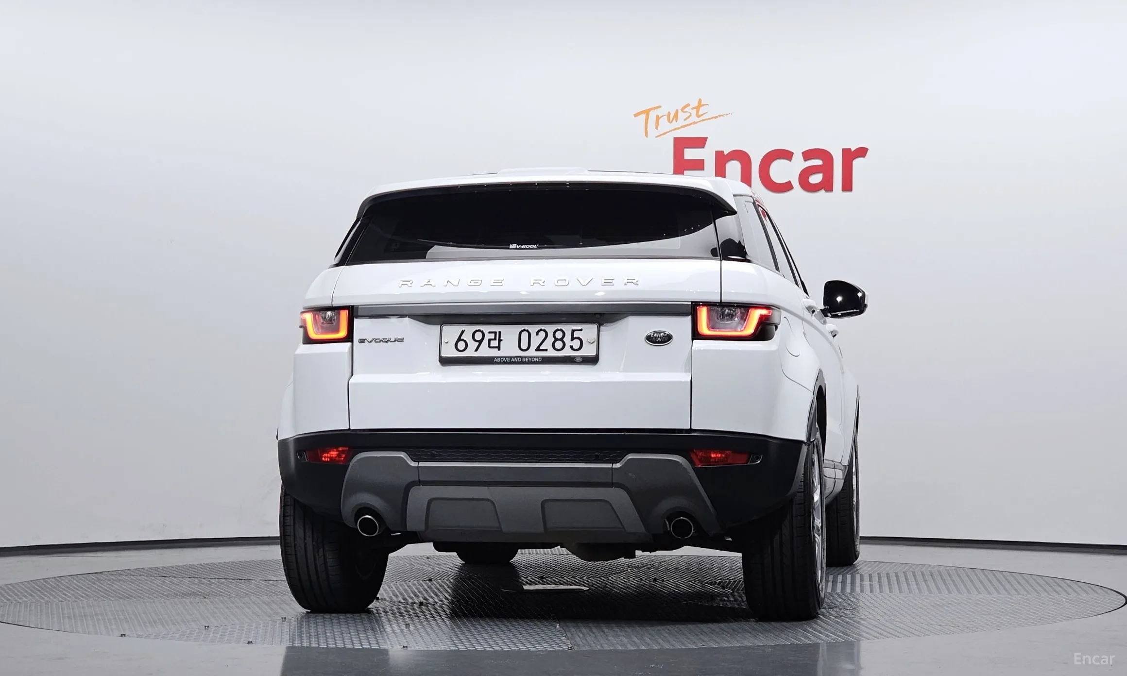 Land Rover Range Rover Evoque превью 3