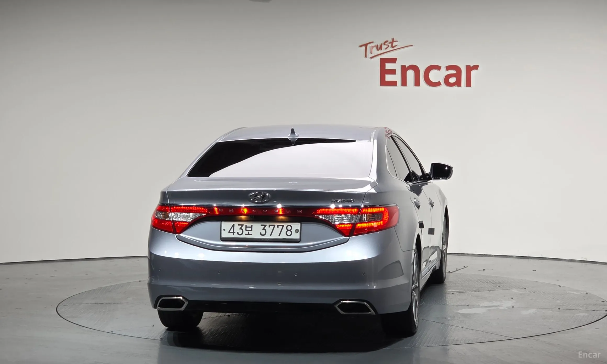 Hyundai Grandeur HG превью 3