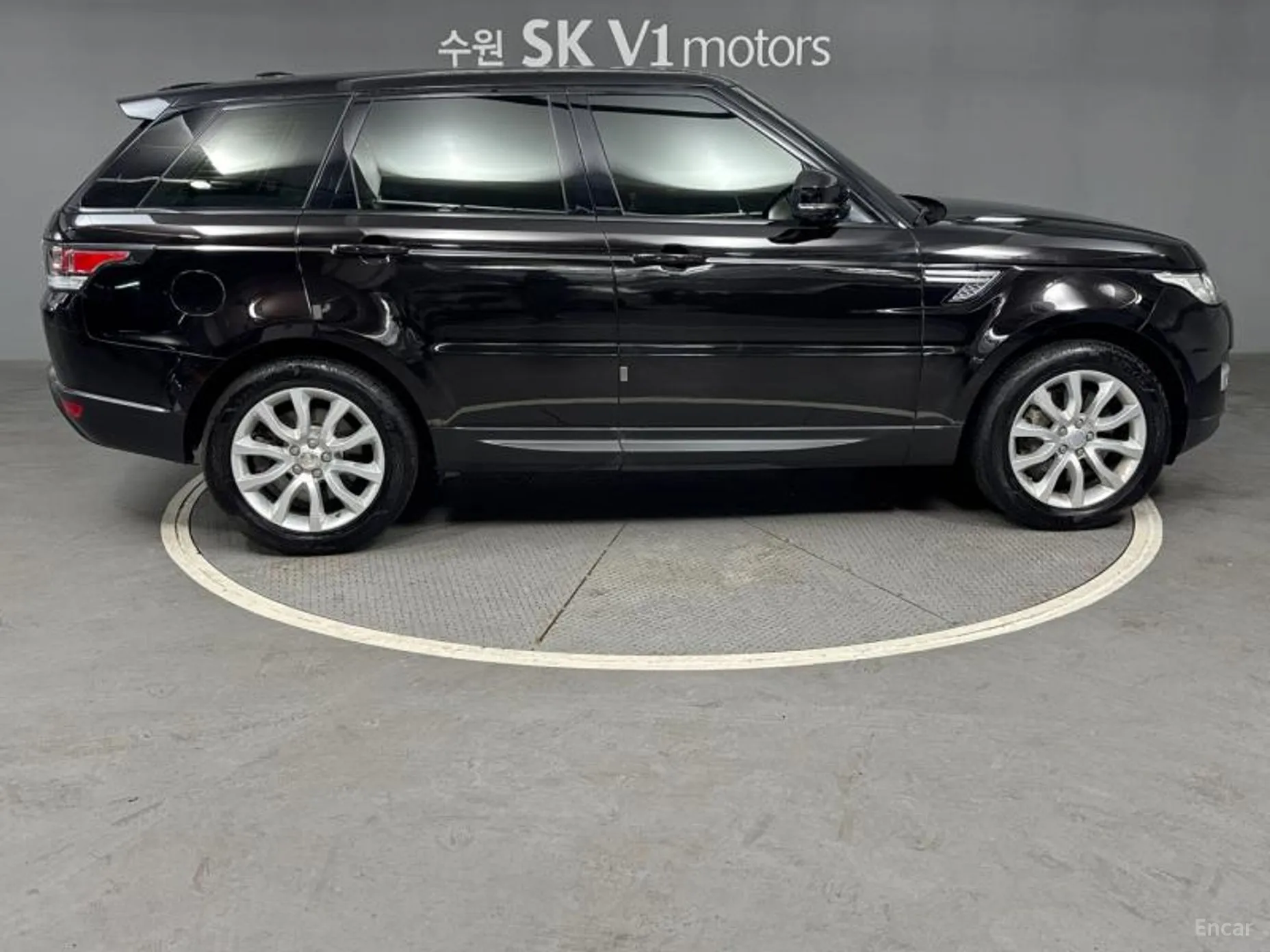 Land Rover Range Rover Sport 2nd Generation