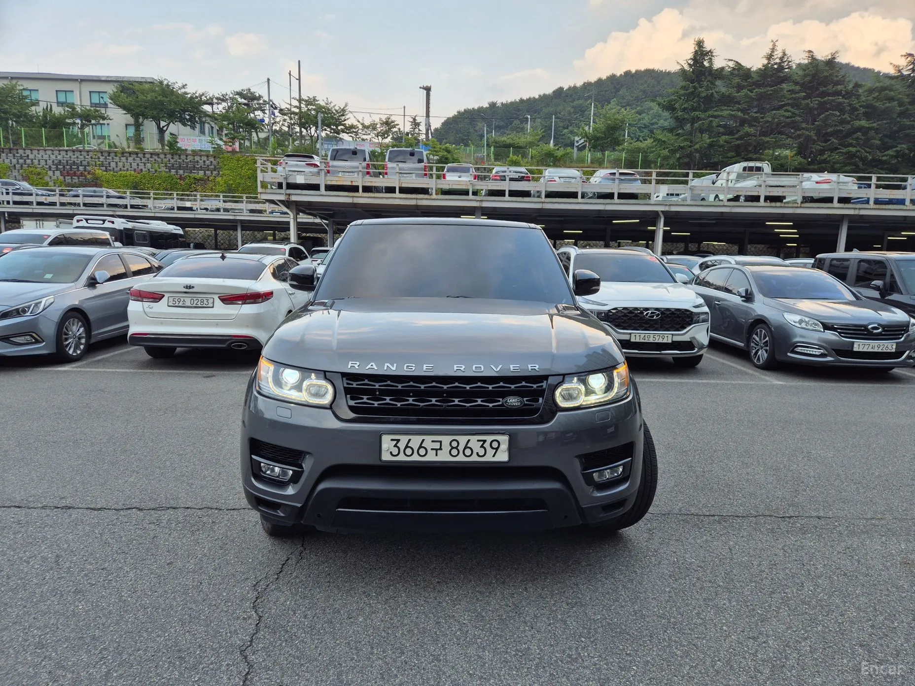Land Rover Range Rover Sport 2nd Generation