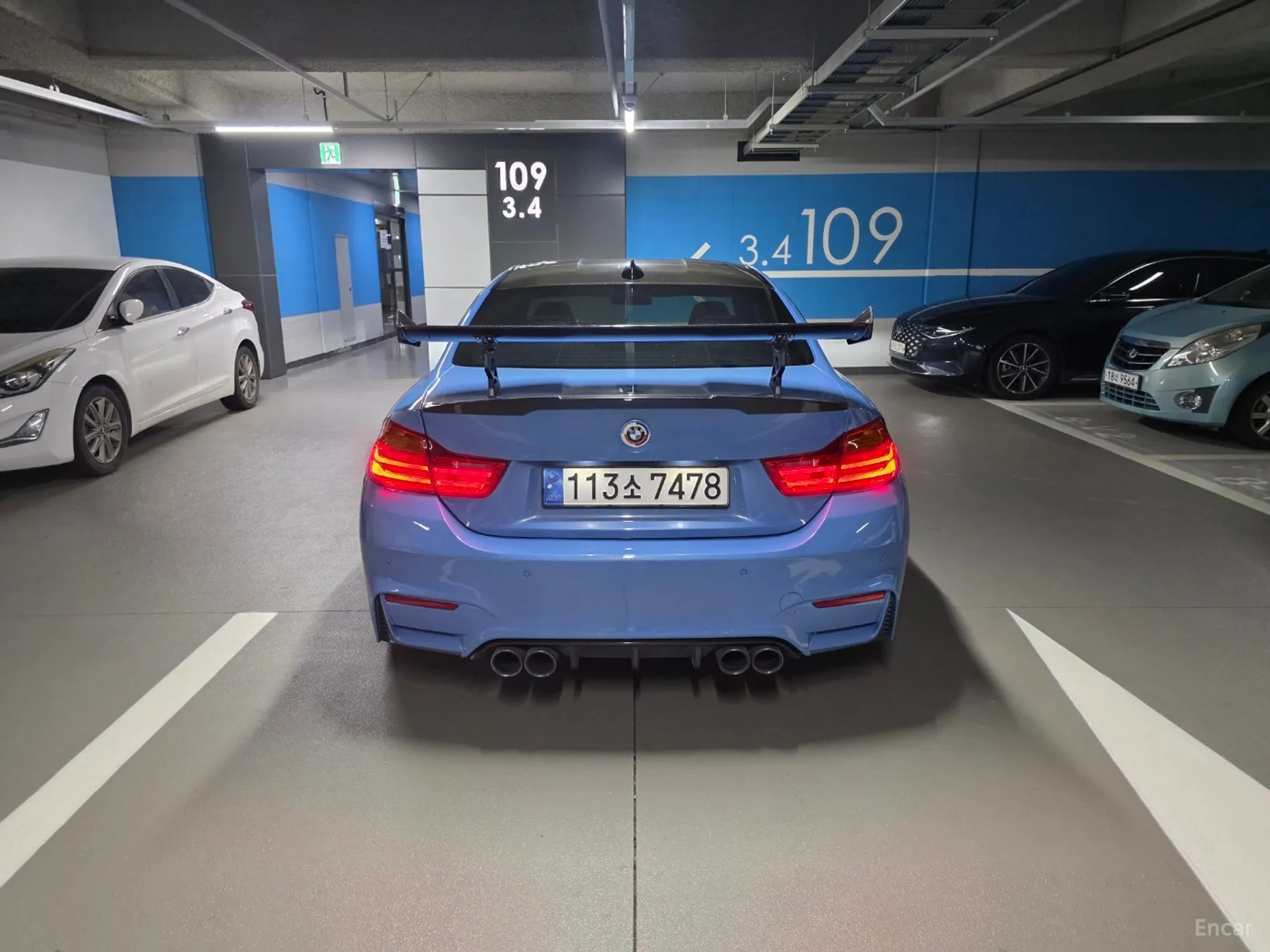 BMW M4 (F82) превью 3