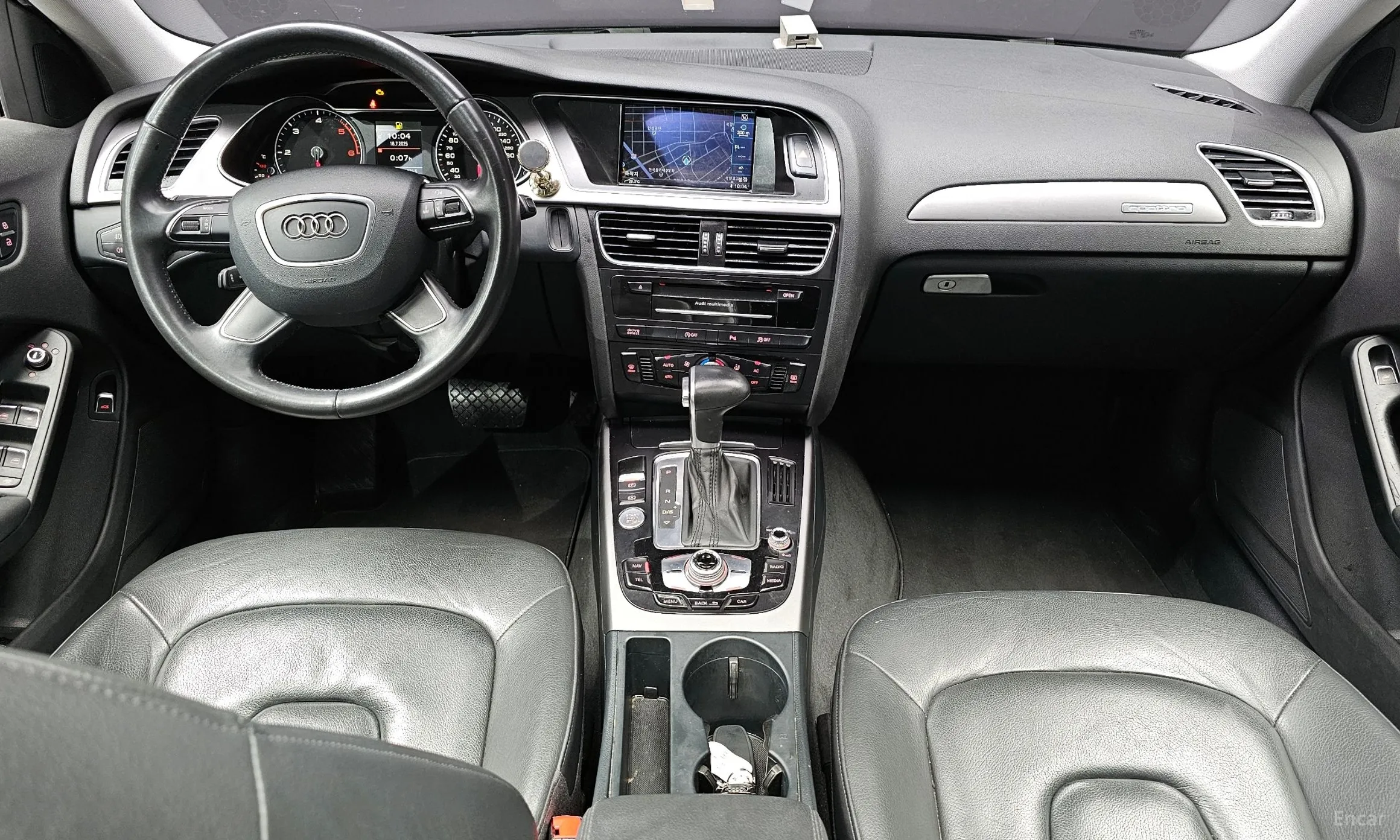 Audi New A4 превью 4