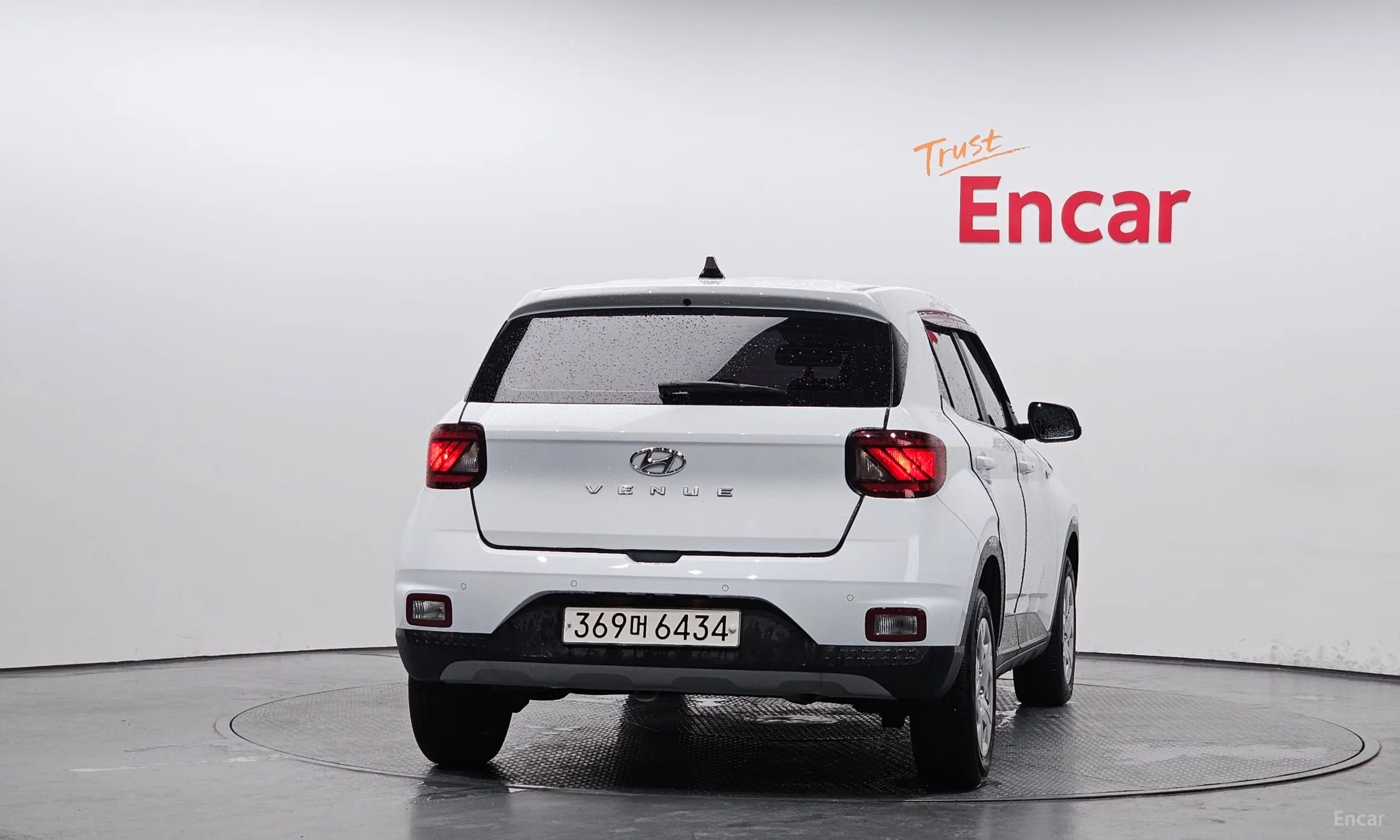Hyundai Venue превью 3