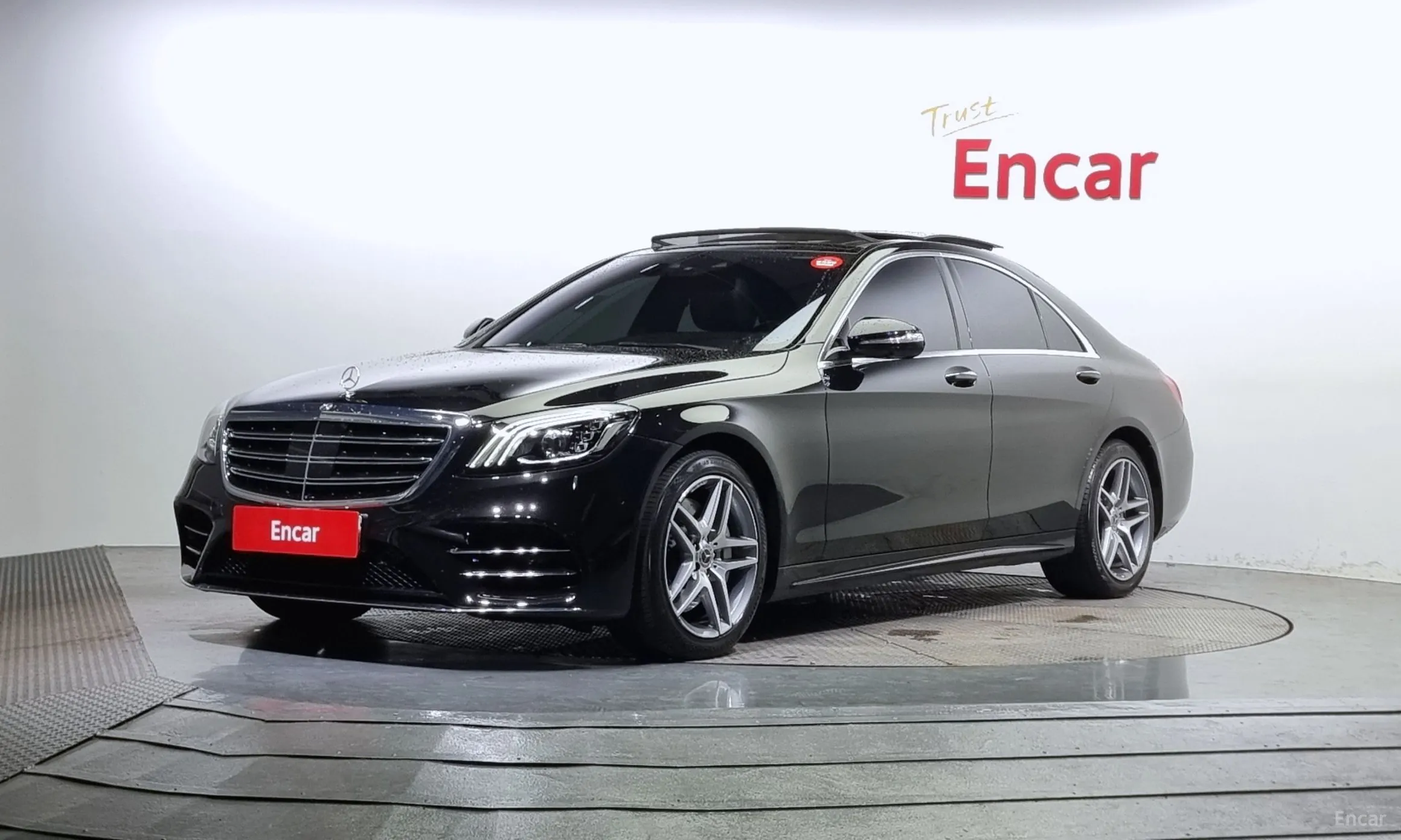 Mercedes Benz S-Class W222