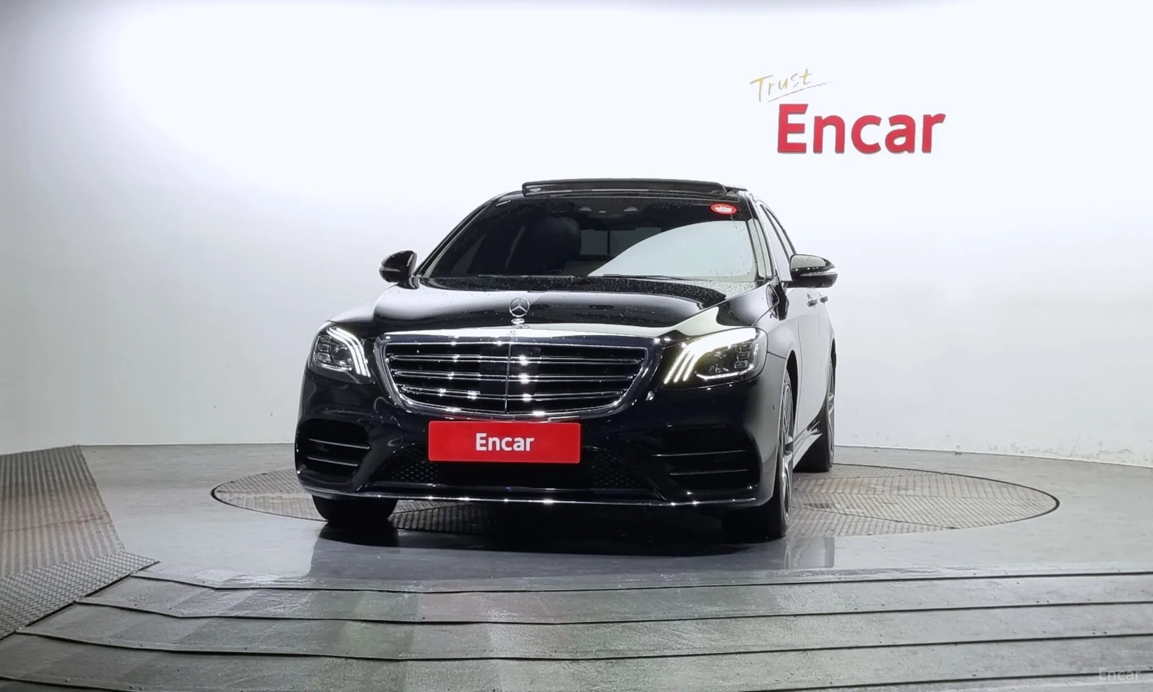 Mercedes Benz S-Class W222