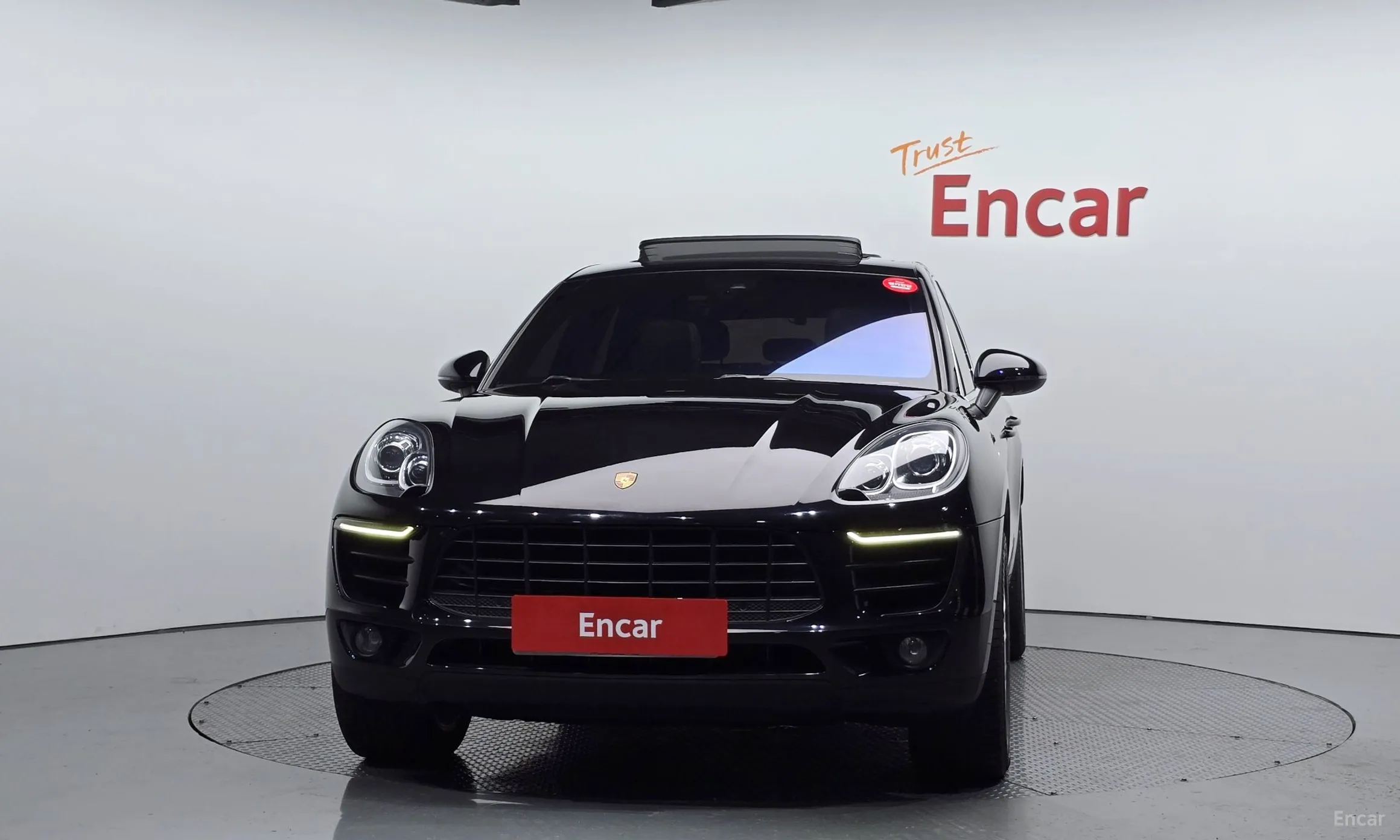 Porsche Macan превью 2
