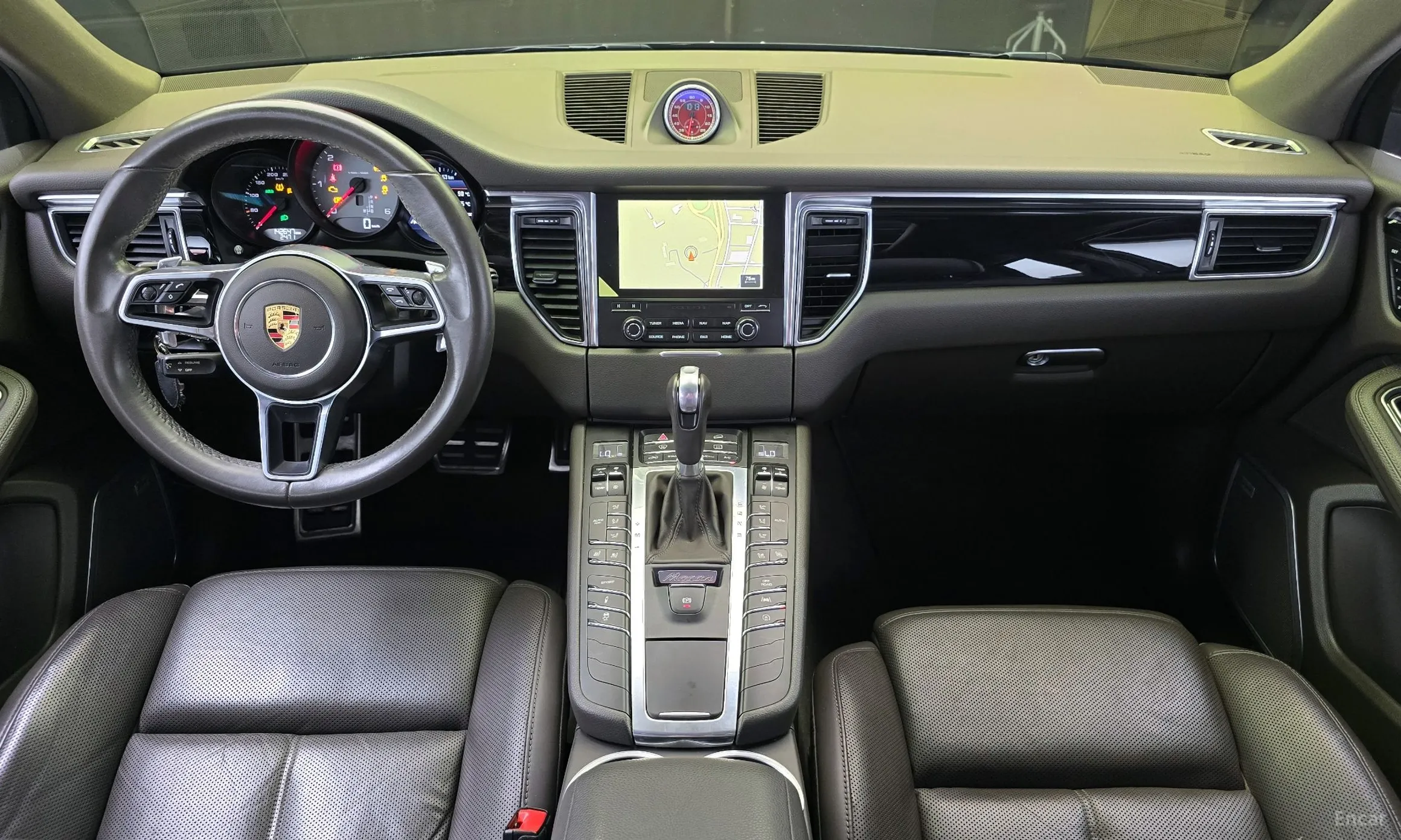 Porsche Macan превью 4