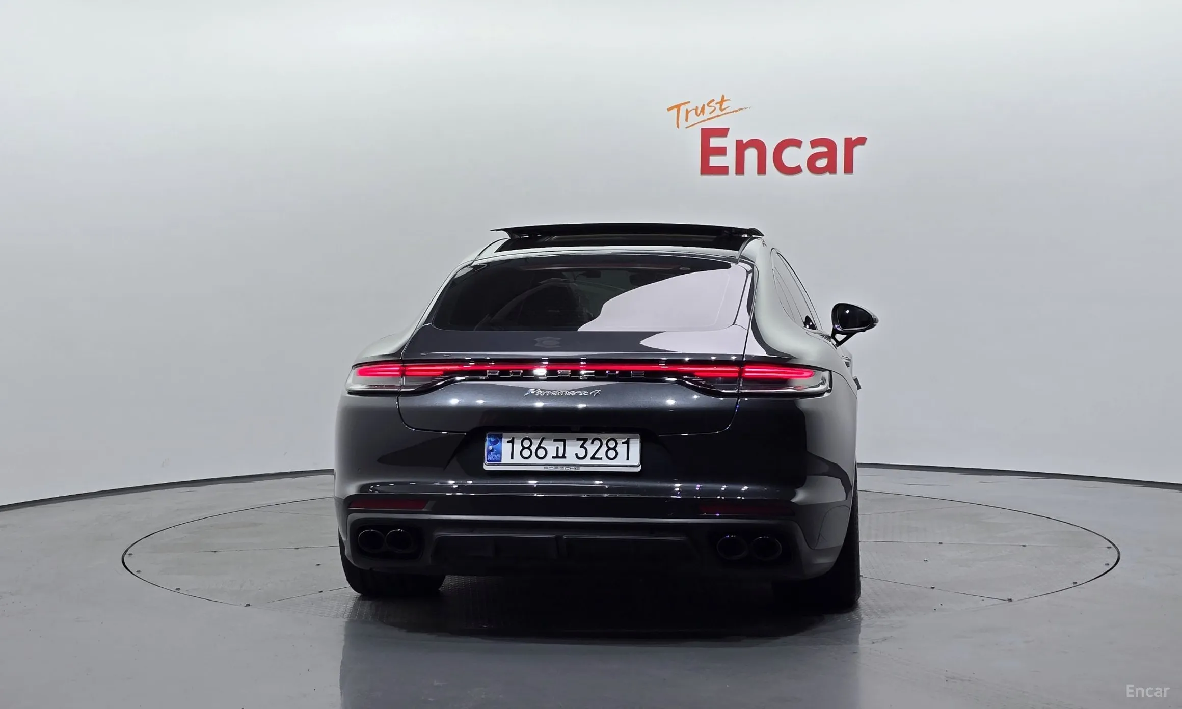 Porsche Panamera (971) превью 3
