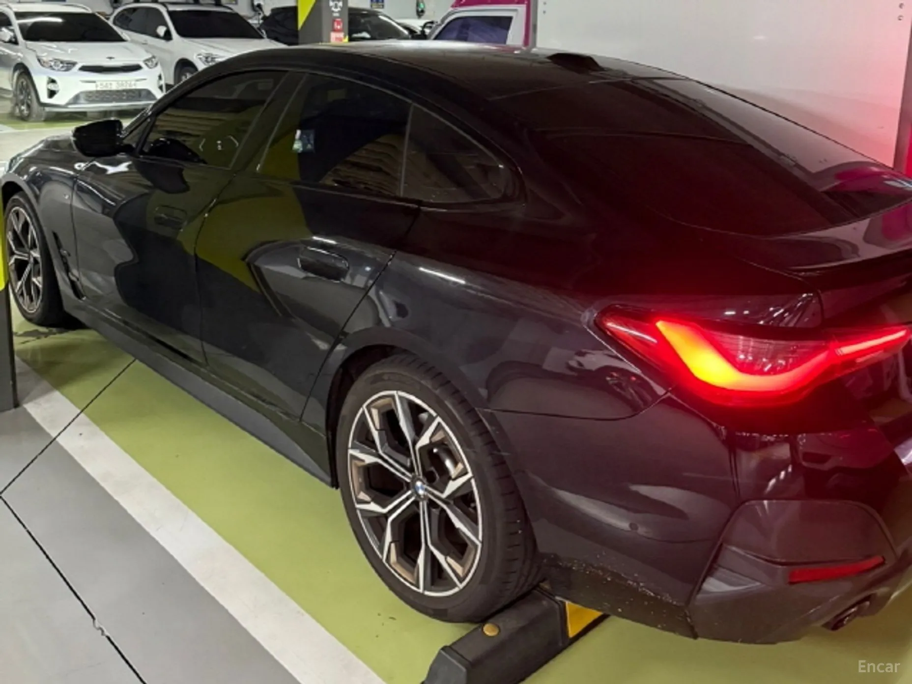 BMW Series 4 (G22) превью 2