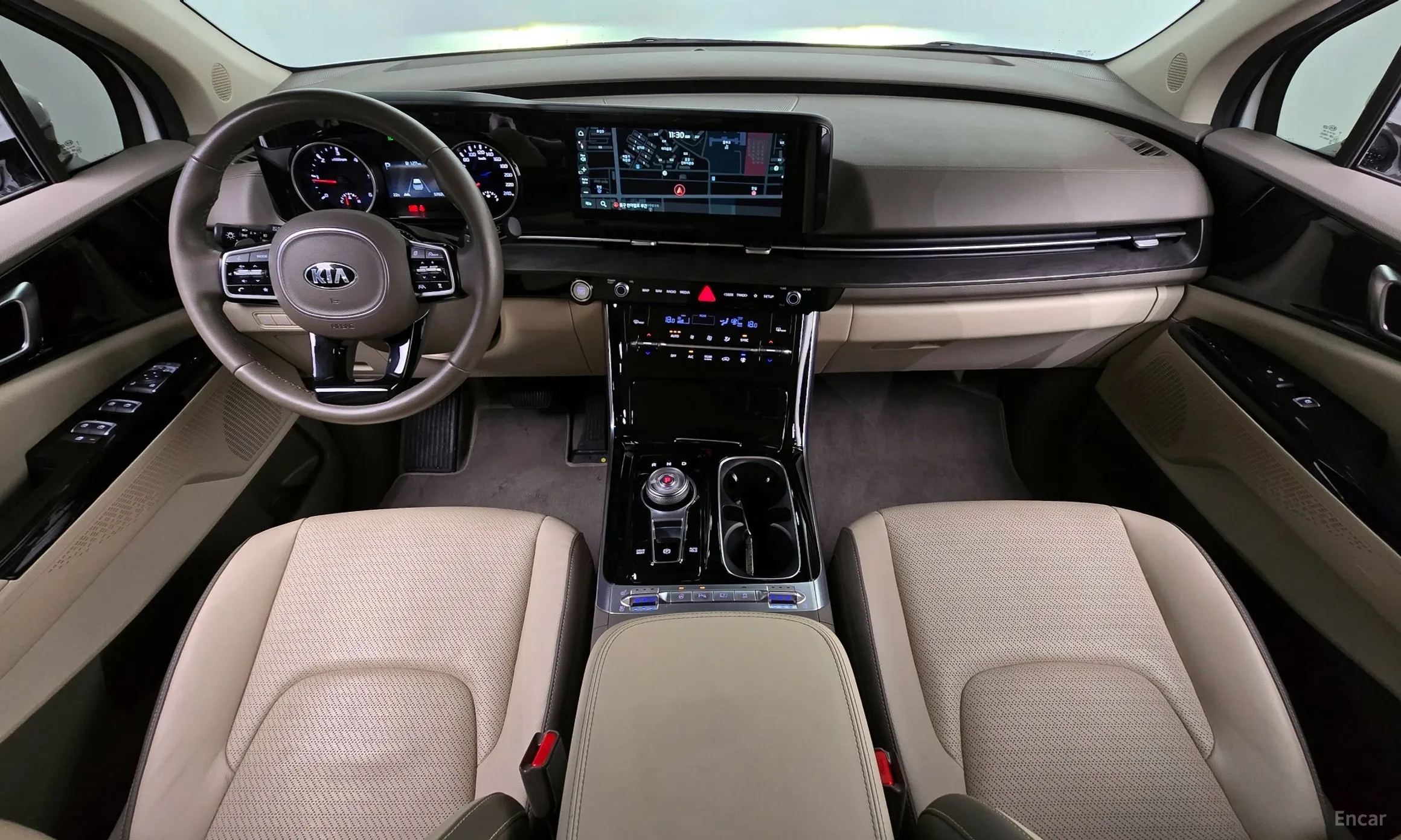 Kia Carnival Gen 4 превью 4