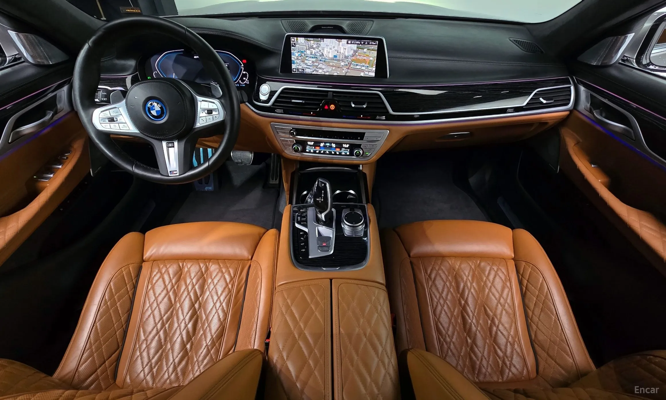 BMW 7 Series (G11) превью 4