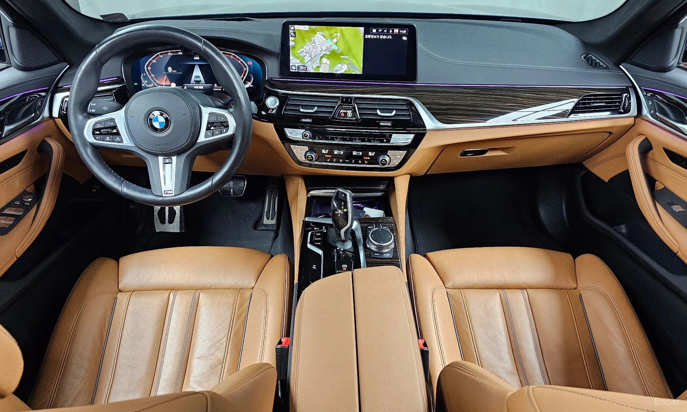 BMW 5 Series (G30) превью 4