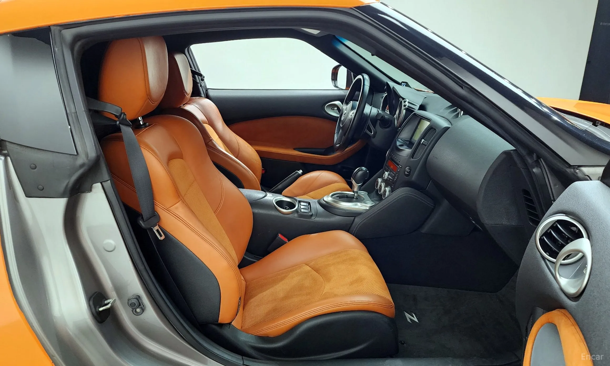 Nissan 370Z превью 10