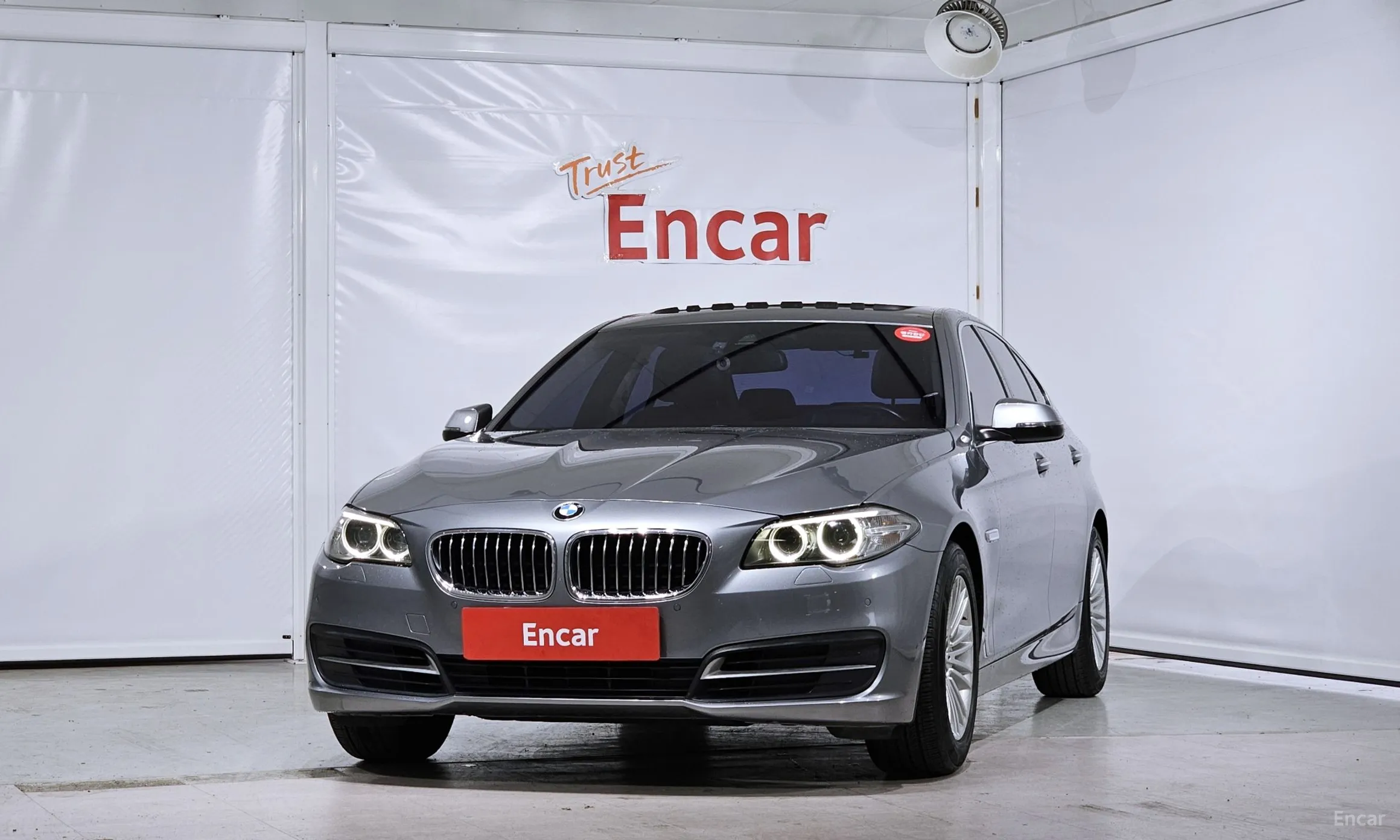 BMW 5 Series (F10) превью 2