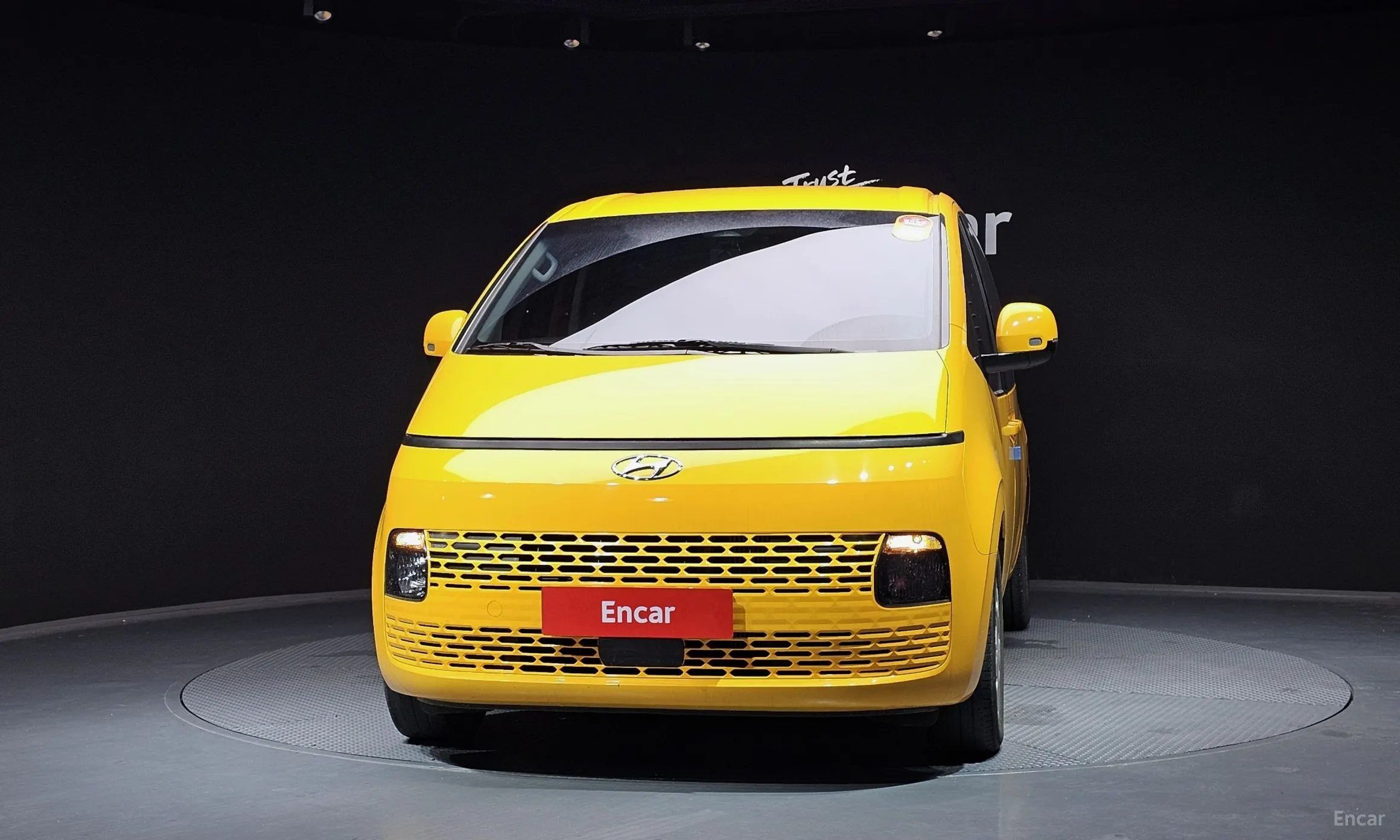 Hyundai Staria превью 2