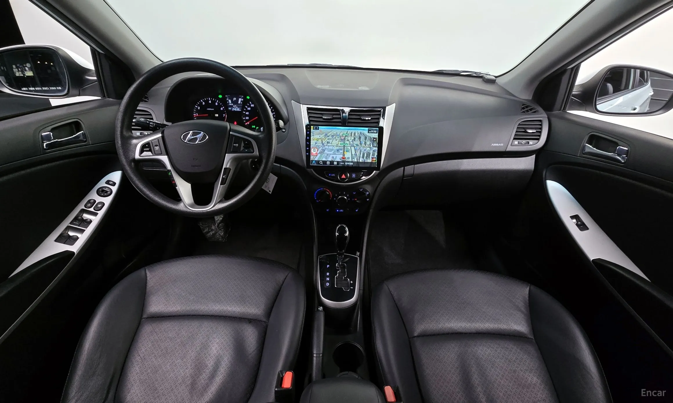 Hyundai Accent (new) превью 4