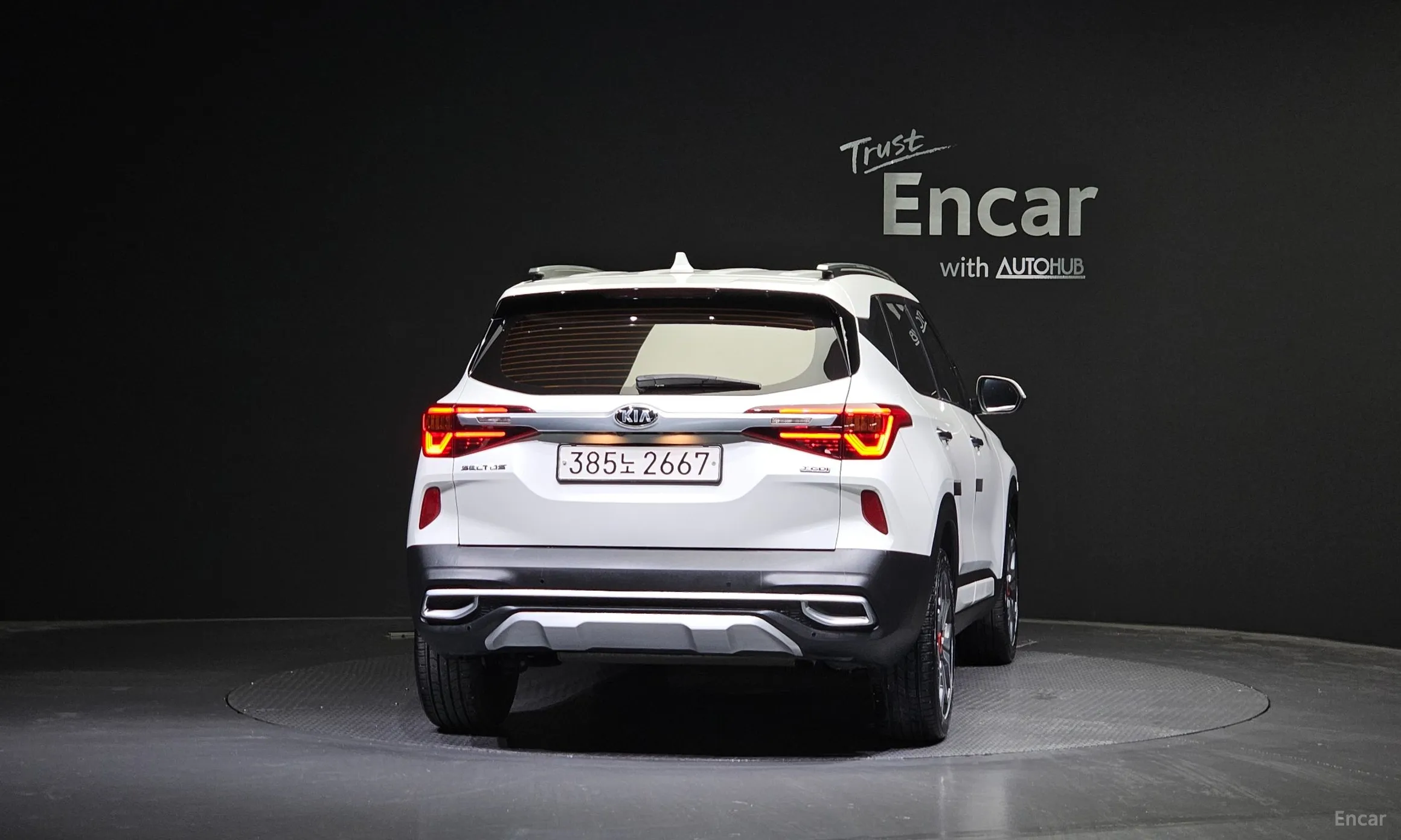 Kia Seltos превью 3