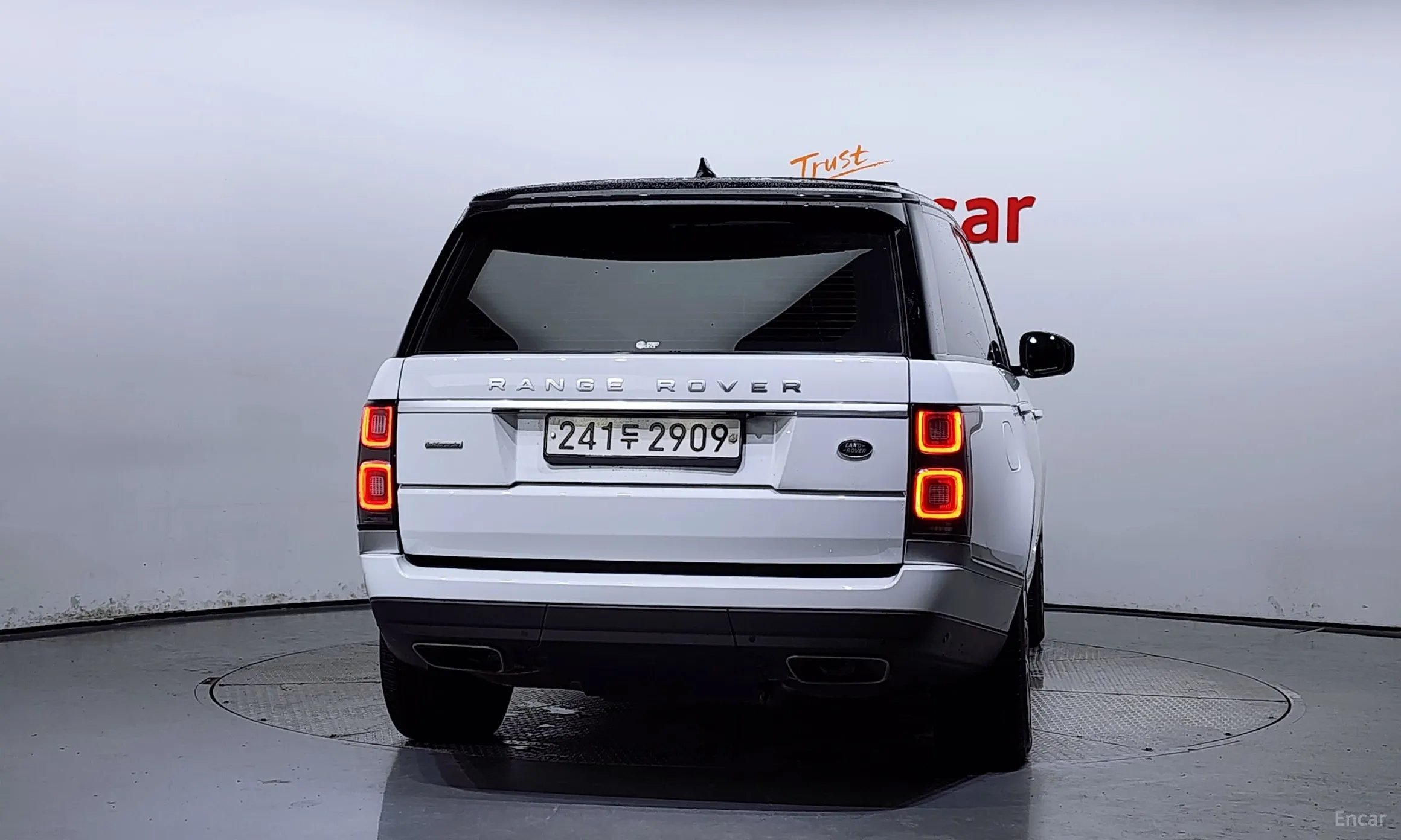 Land Rover Range Rover 4th Generation превью 3