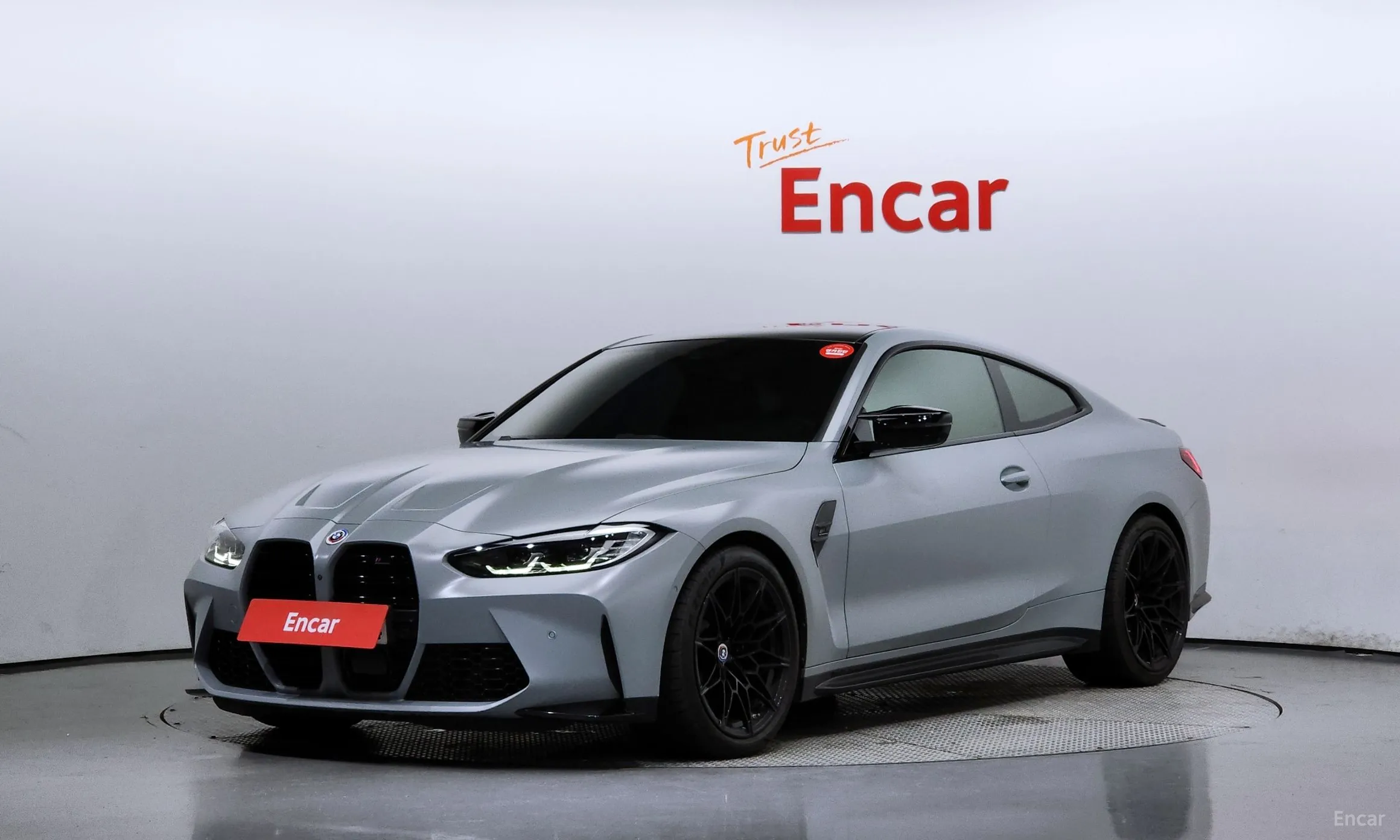 BMW M4 (G82)