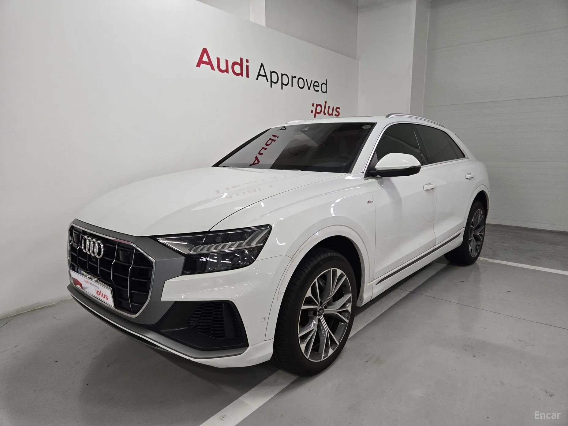 Audi Q8 (4M)