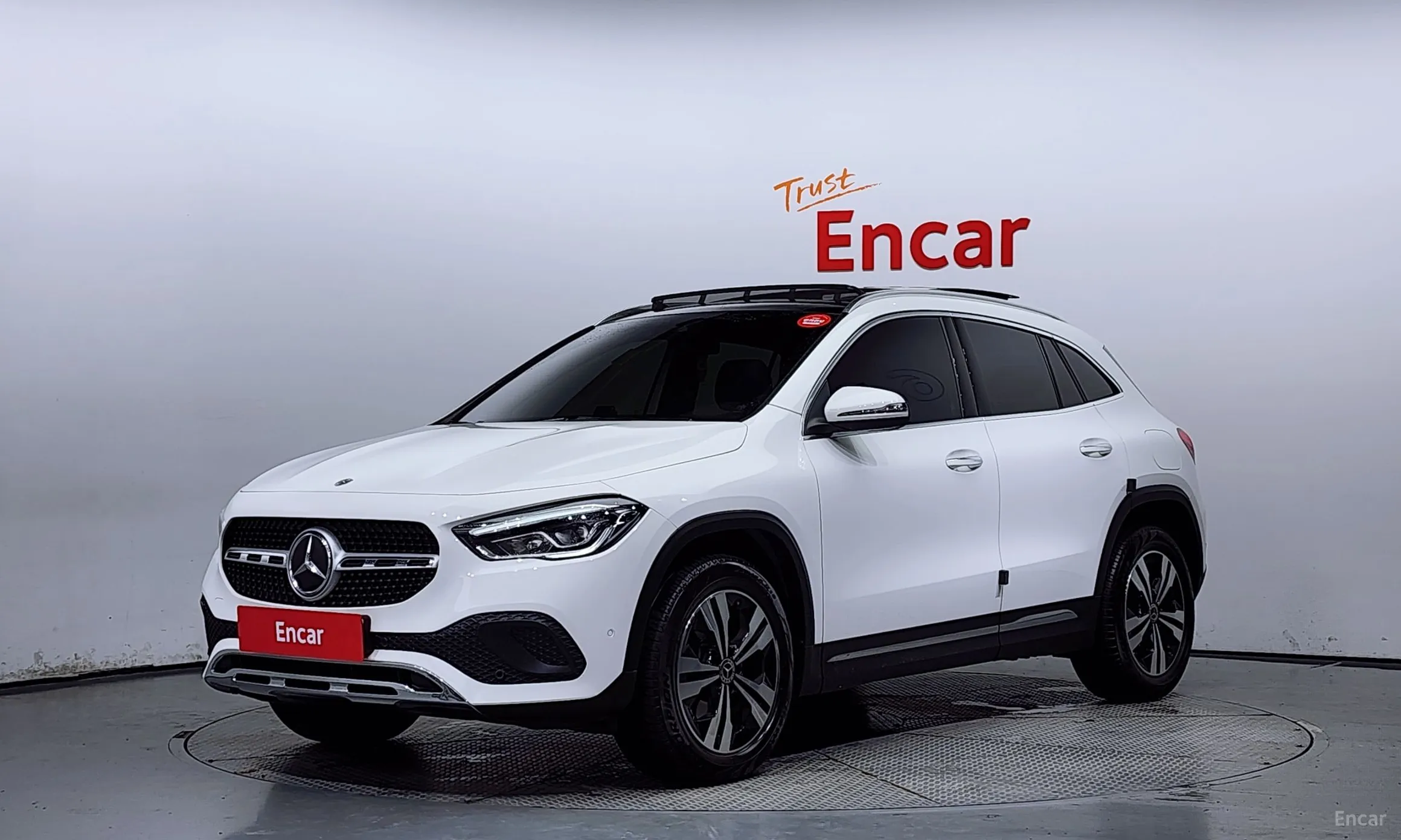 Mercedes Benz GLA-Class H247