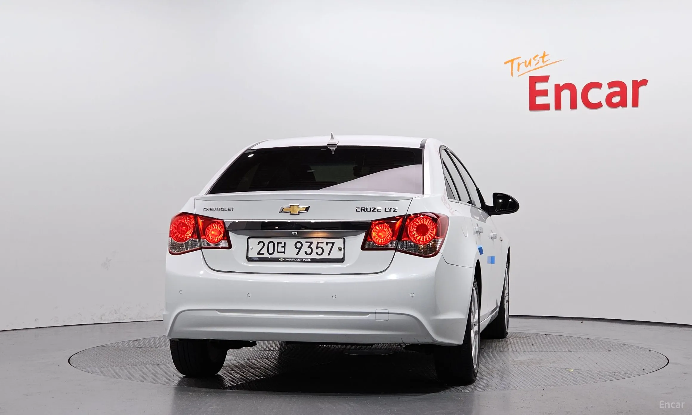 Chevrolet (GM Daewoo) Cruze превью 3