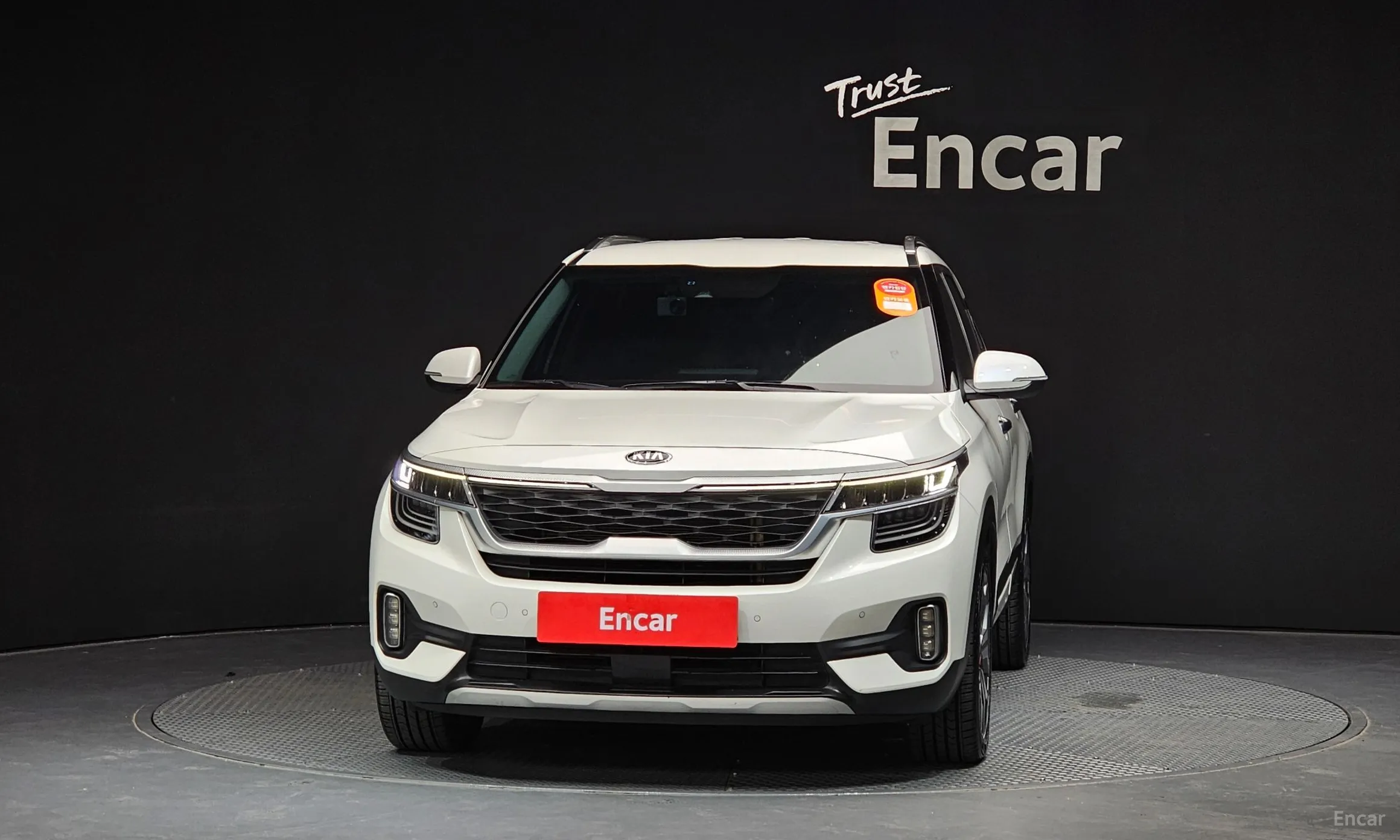 Kia Seltos превью 2