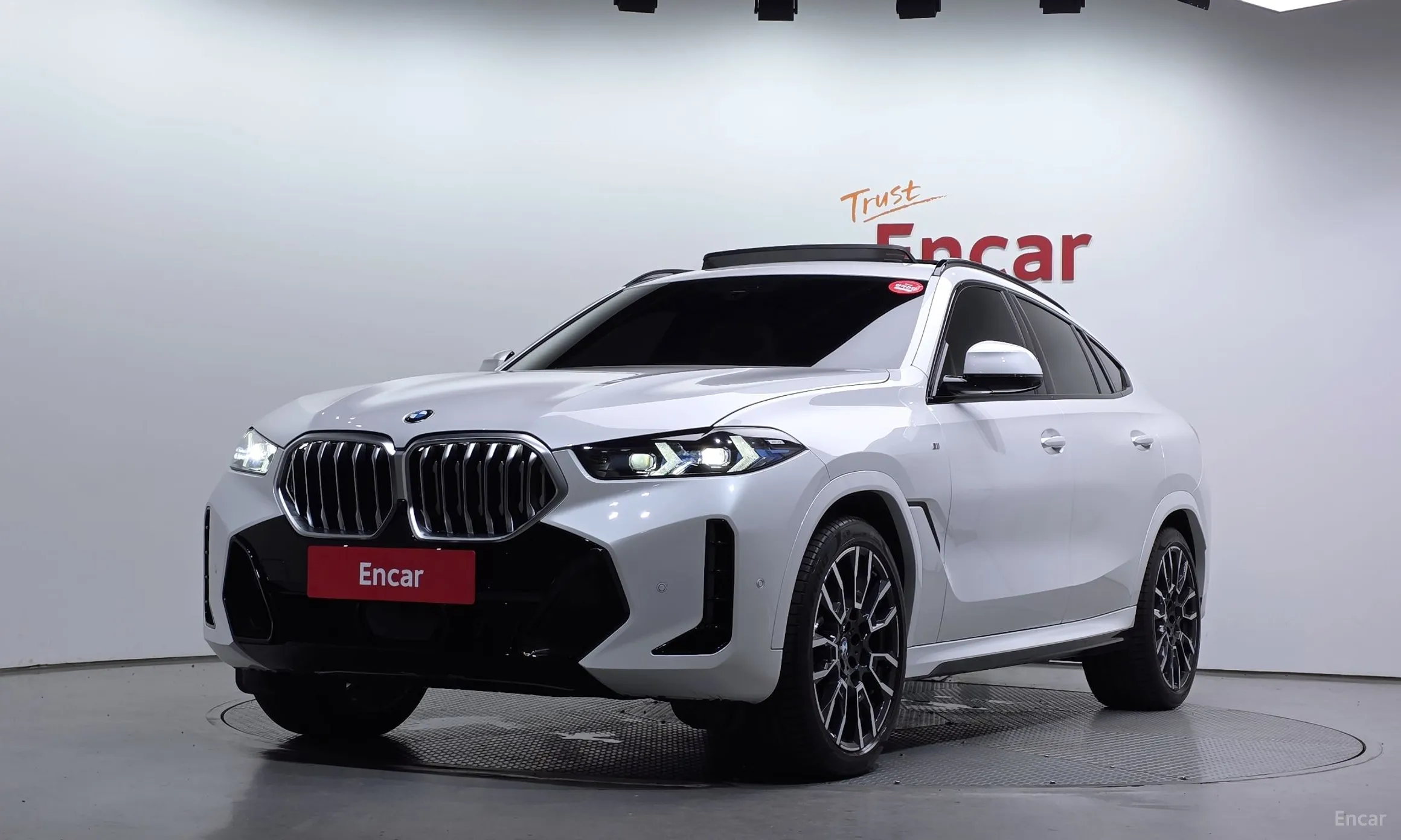 X6 (G06)
