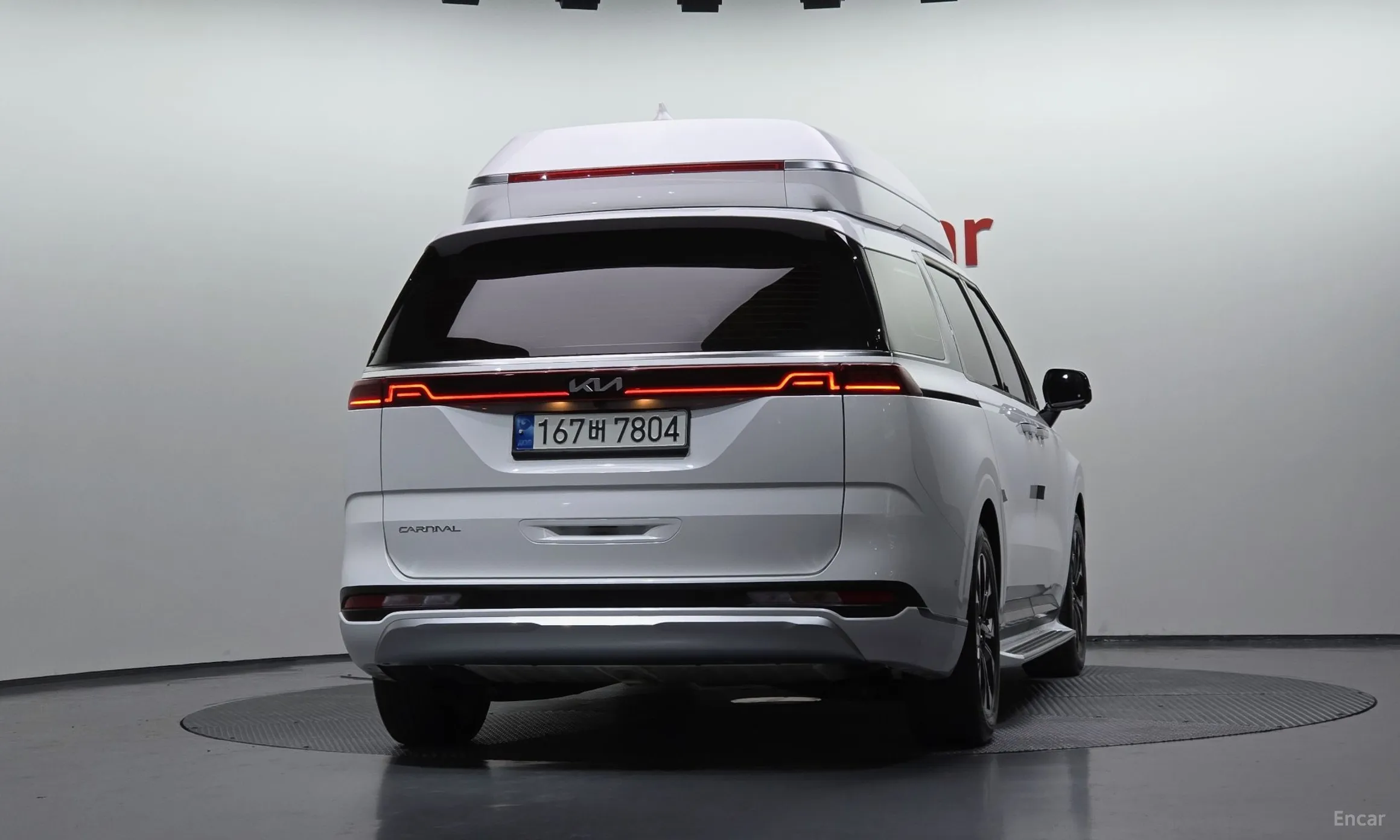 Kia Carnival Gen 4 превью 3
