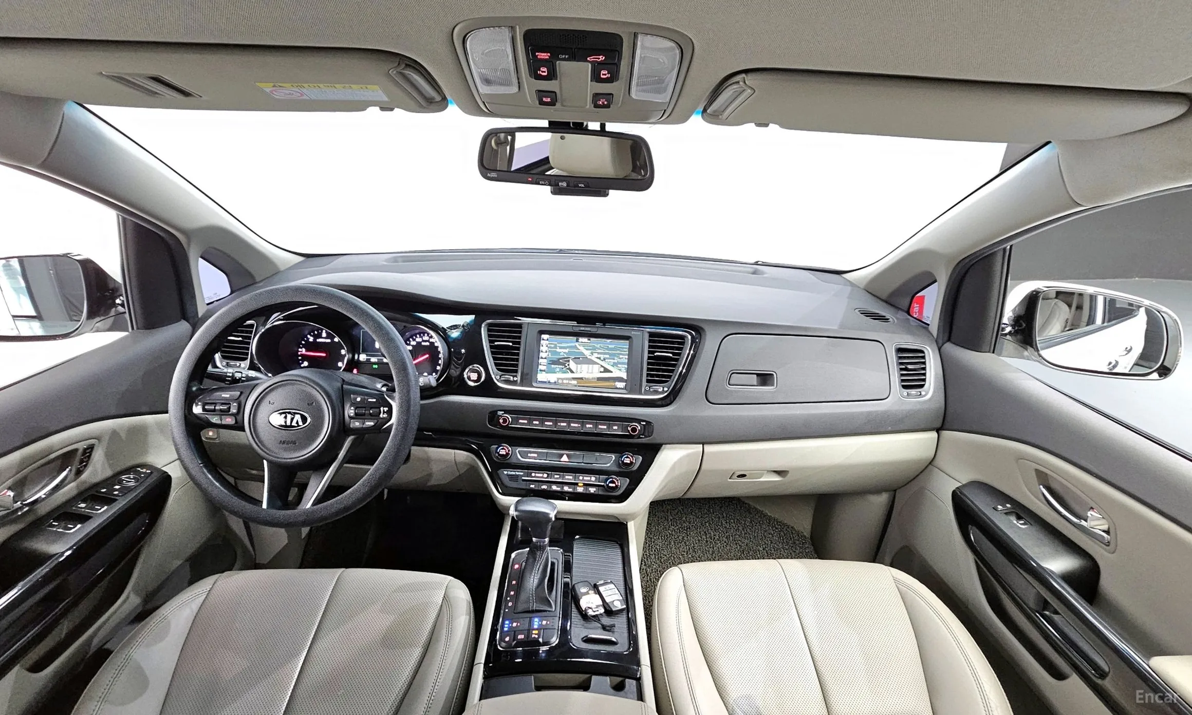 Kia Carnival превью 4