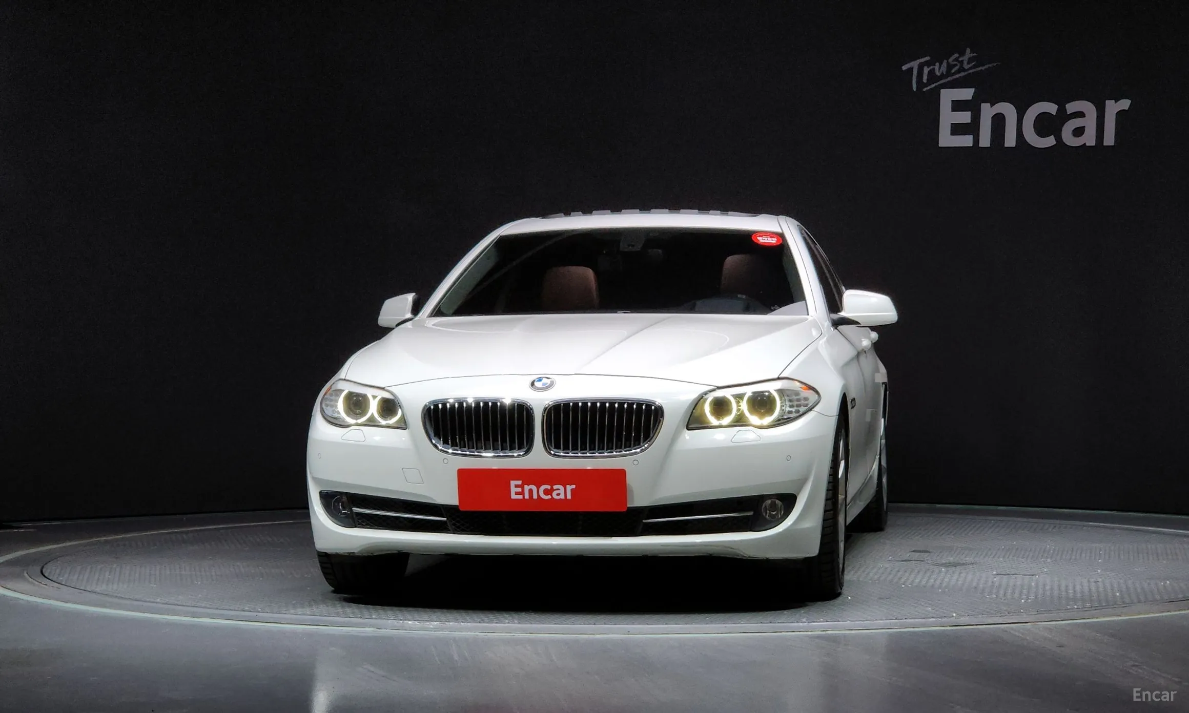 BMW 5 Series (F10) превью 2